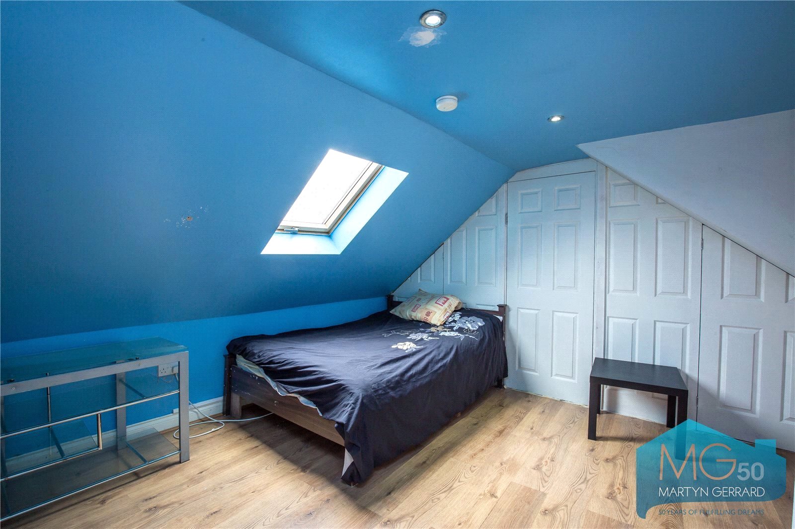 6 bedroom House to rent - Martyn Gerrard