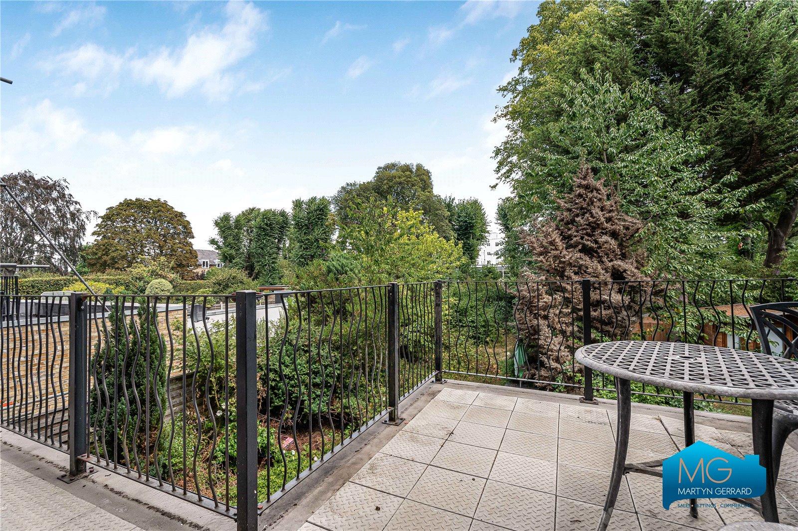 1 bedroom Ground Floor Flat to rent - Martyn Gerrard