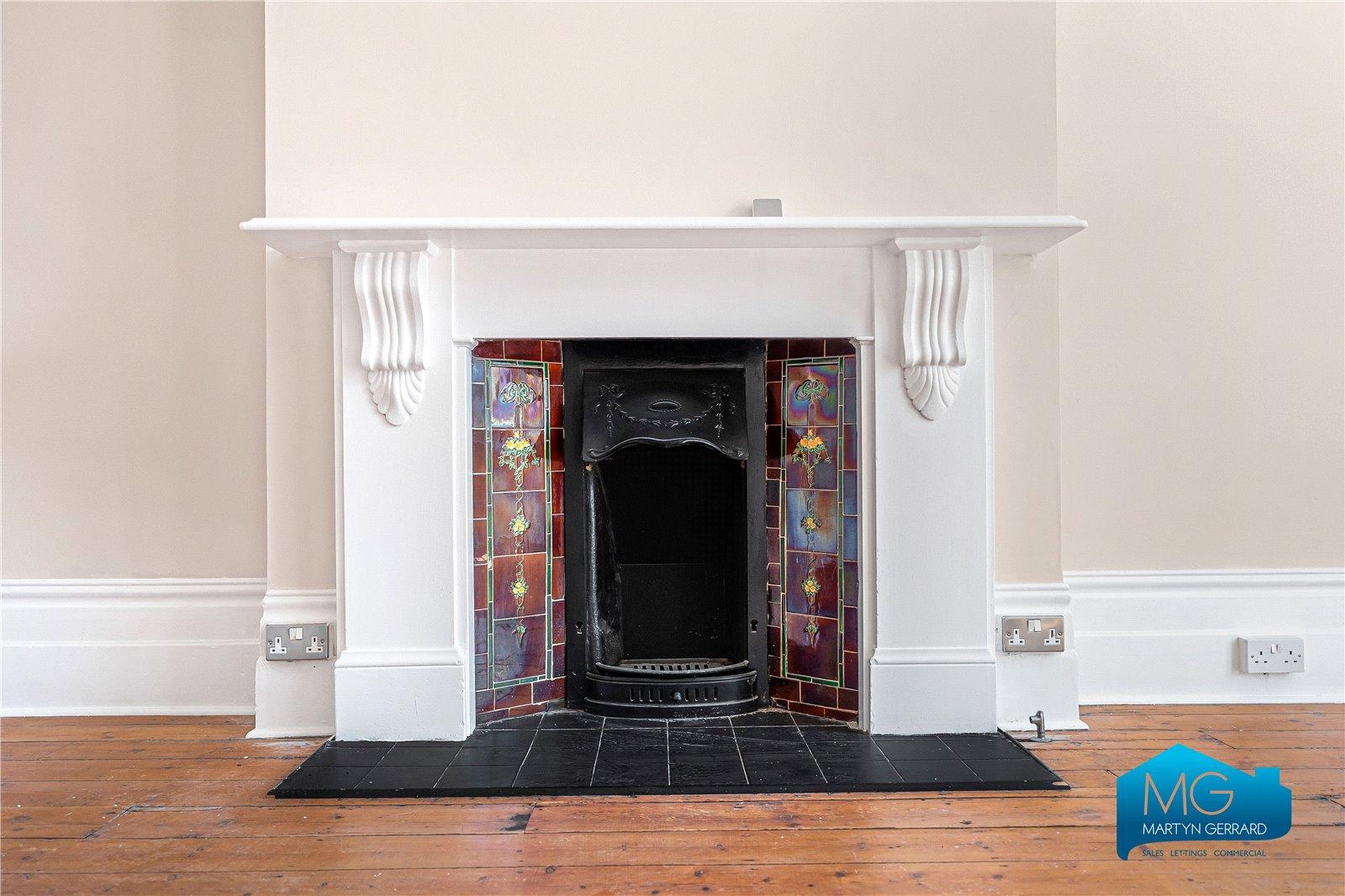 1 bedroom Ground Floor Flat to rent - Martyn Gerrard