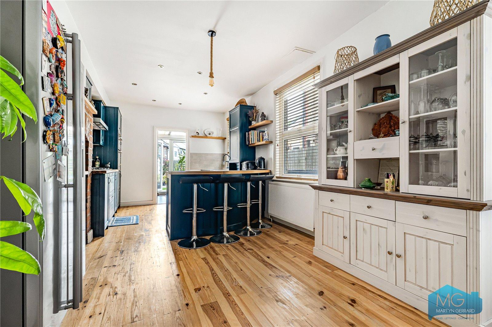3 bedroom Terraced House for sale - Martyn Gerrard