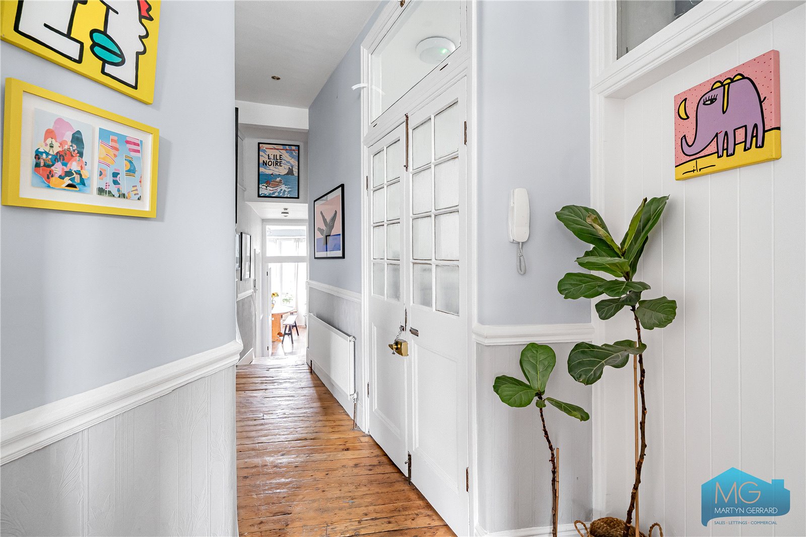 2 bedroom Apartment for sale - Martyn Gerrard
