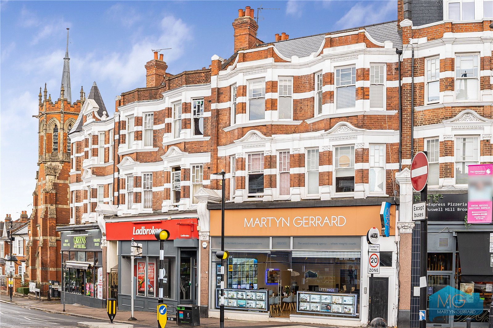 2 bedroom Apartment for sale - Martyn Gerrard