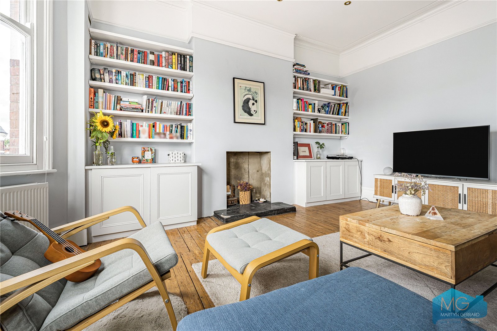 2 bedroom Apartment for sale - Martyn Gerrard