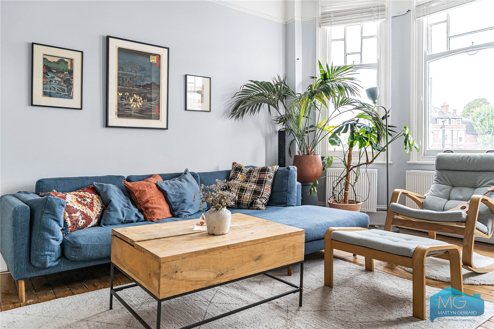 2 bedroom Apartment for sale - Martyn Gerrard