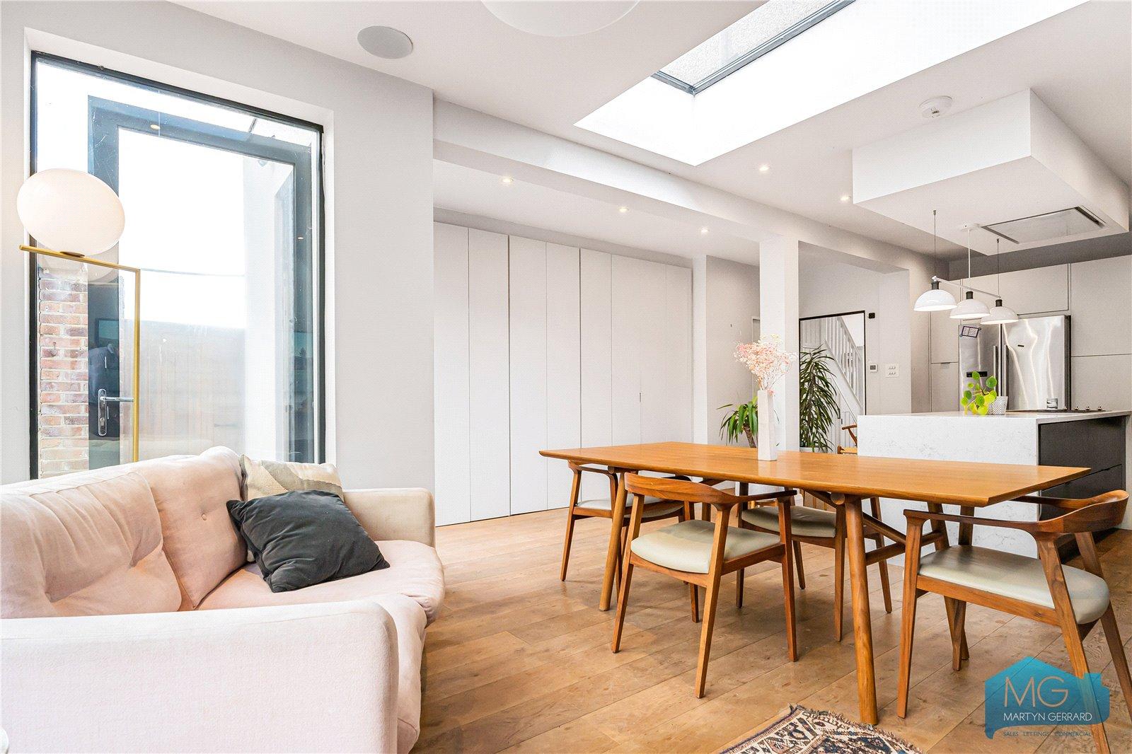 4 bedroom Semi-Detached House for sale - Martyn Gerrard