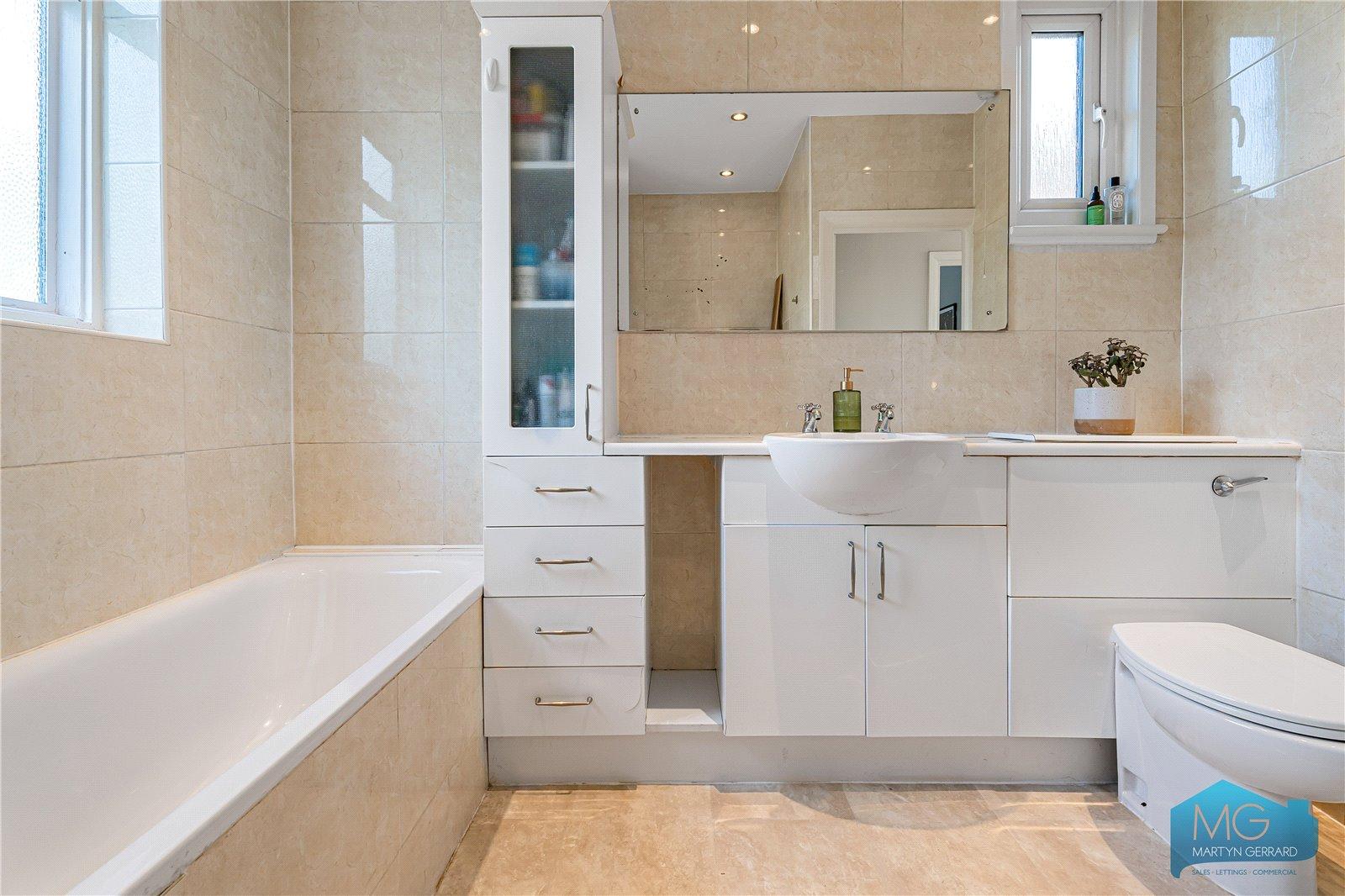 4 bedroom Semi-Detached House for sale - Martyn Gerrard