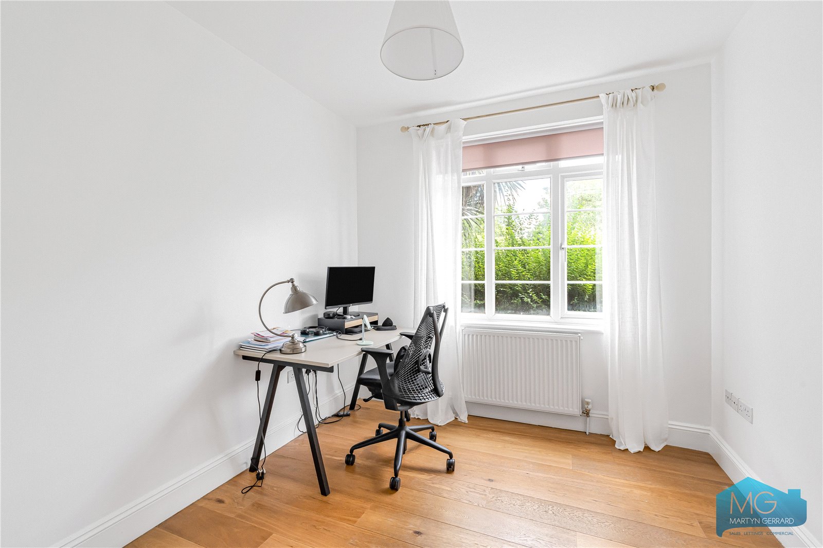 2 bedroom Ground Floor Flat for sale - Martyn Gerrard
