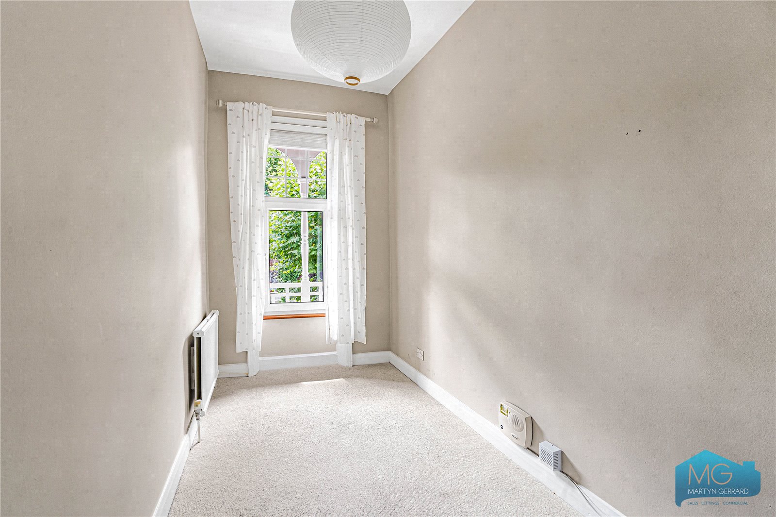2 bedroom Apartment for sale - Martyn Gerrard