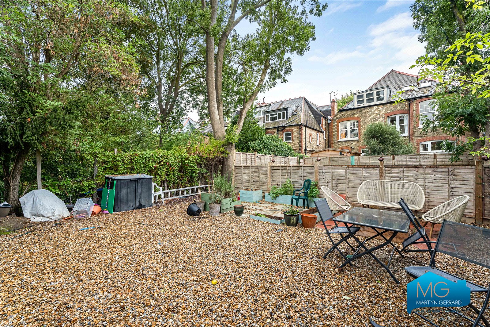 1 bedroom Semi-Detached House to rent - Martyn Gerrard