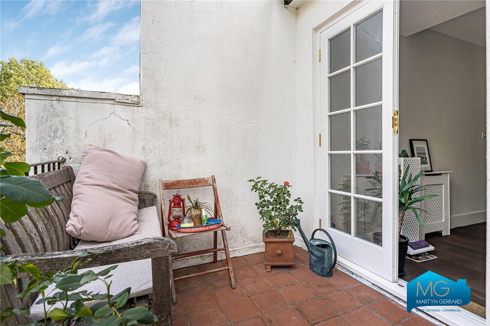 3 bedroom Terraced House to rent - Martyn Gerrard