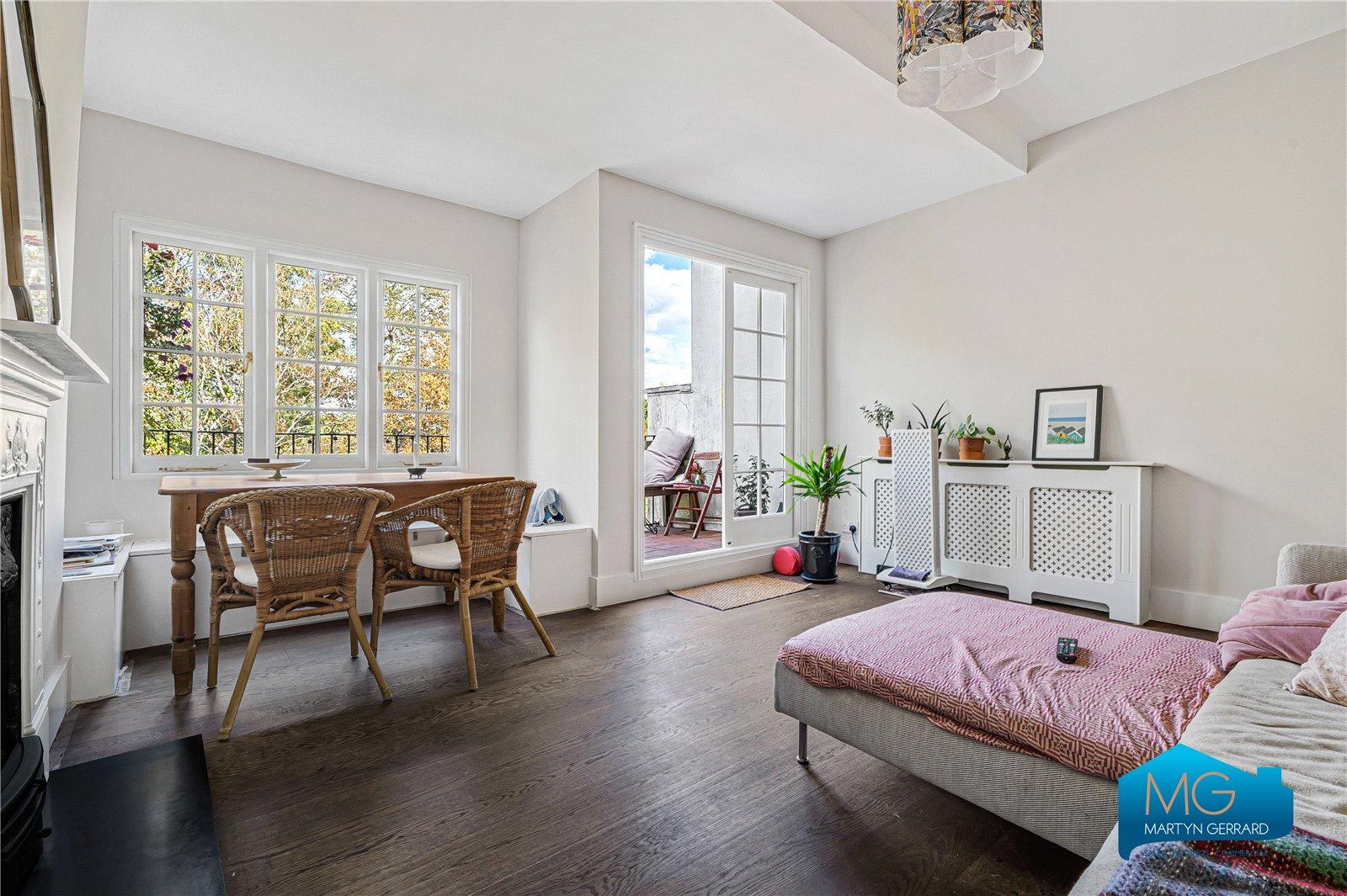 3 bedroom Terraced House to rent - Martyn Gerrard