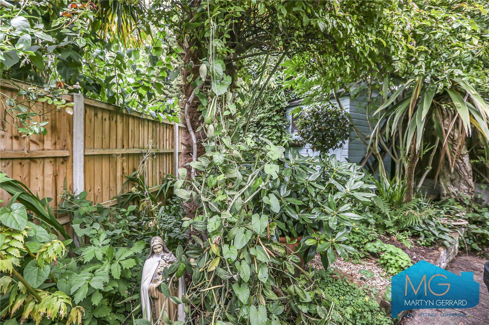 4 bedroom Terraced House for sale - Martyn Gerrard