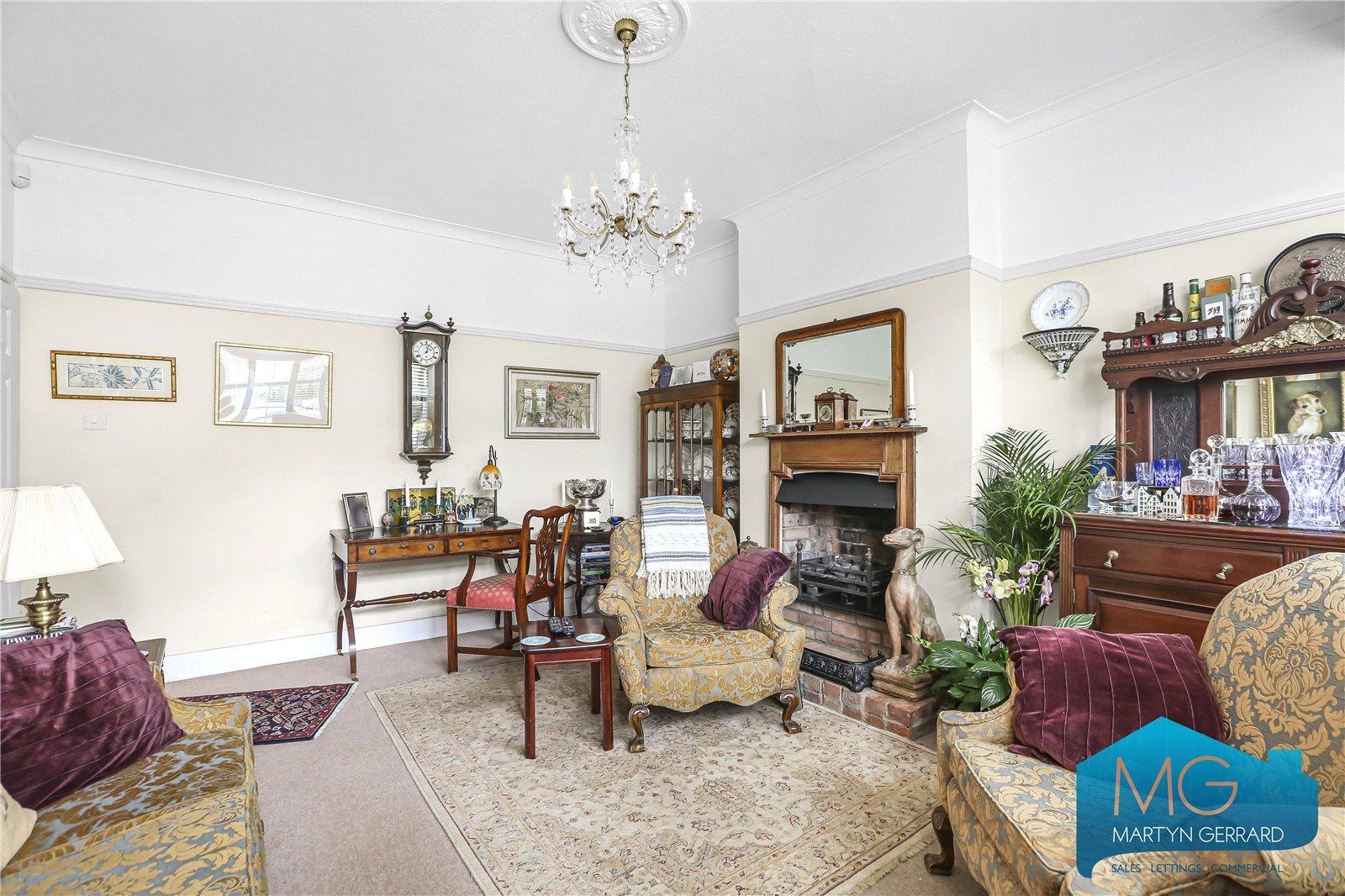 4 bedroom Terraced House for sale - Martyn Gerrard