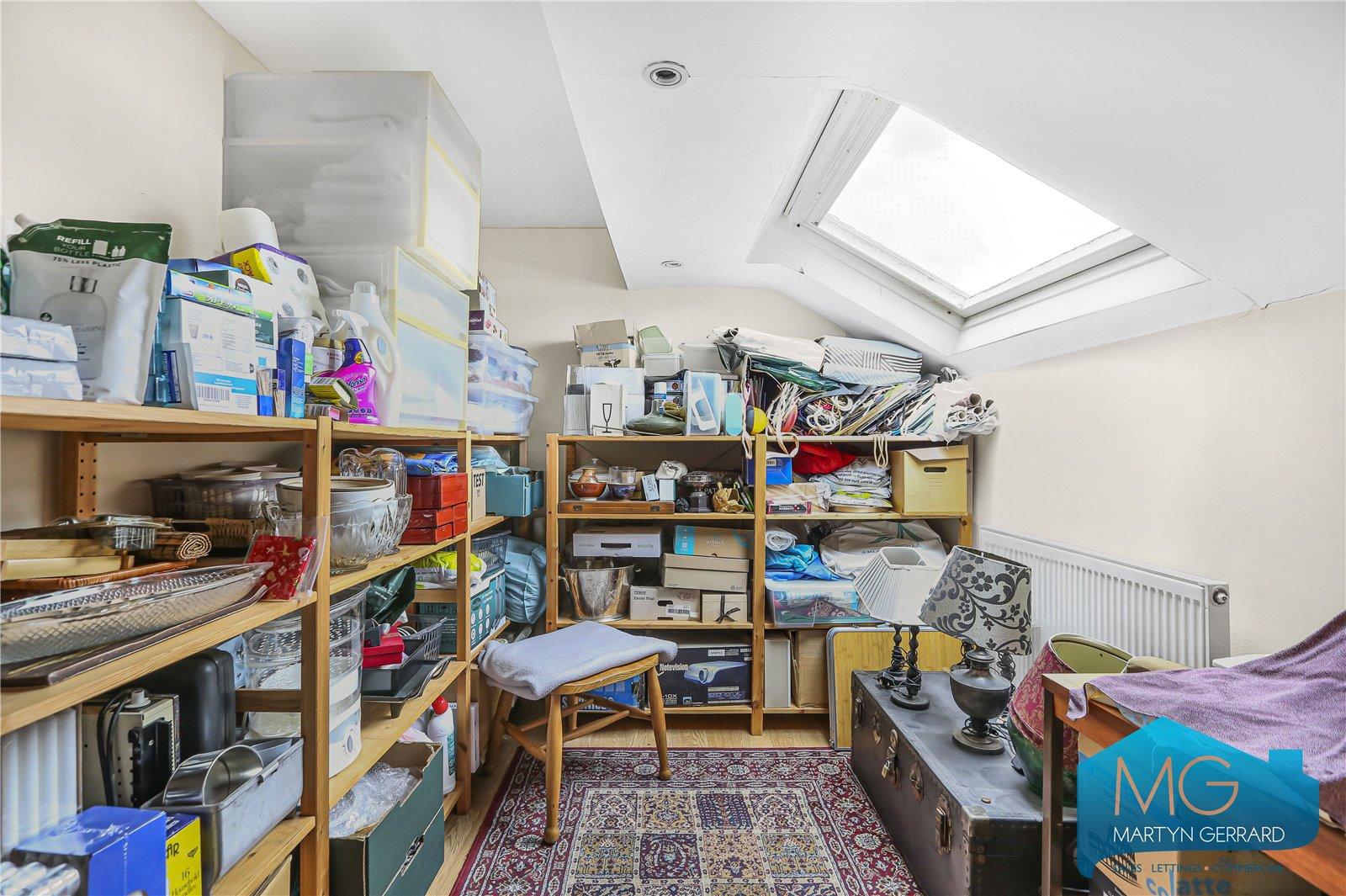 4 bedroom Terraced House for sale - Martyn Gerrard