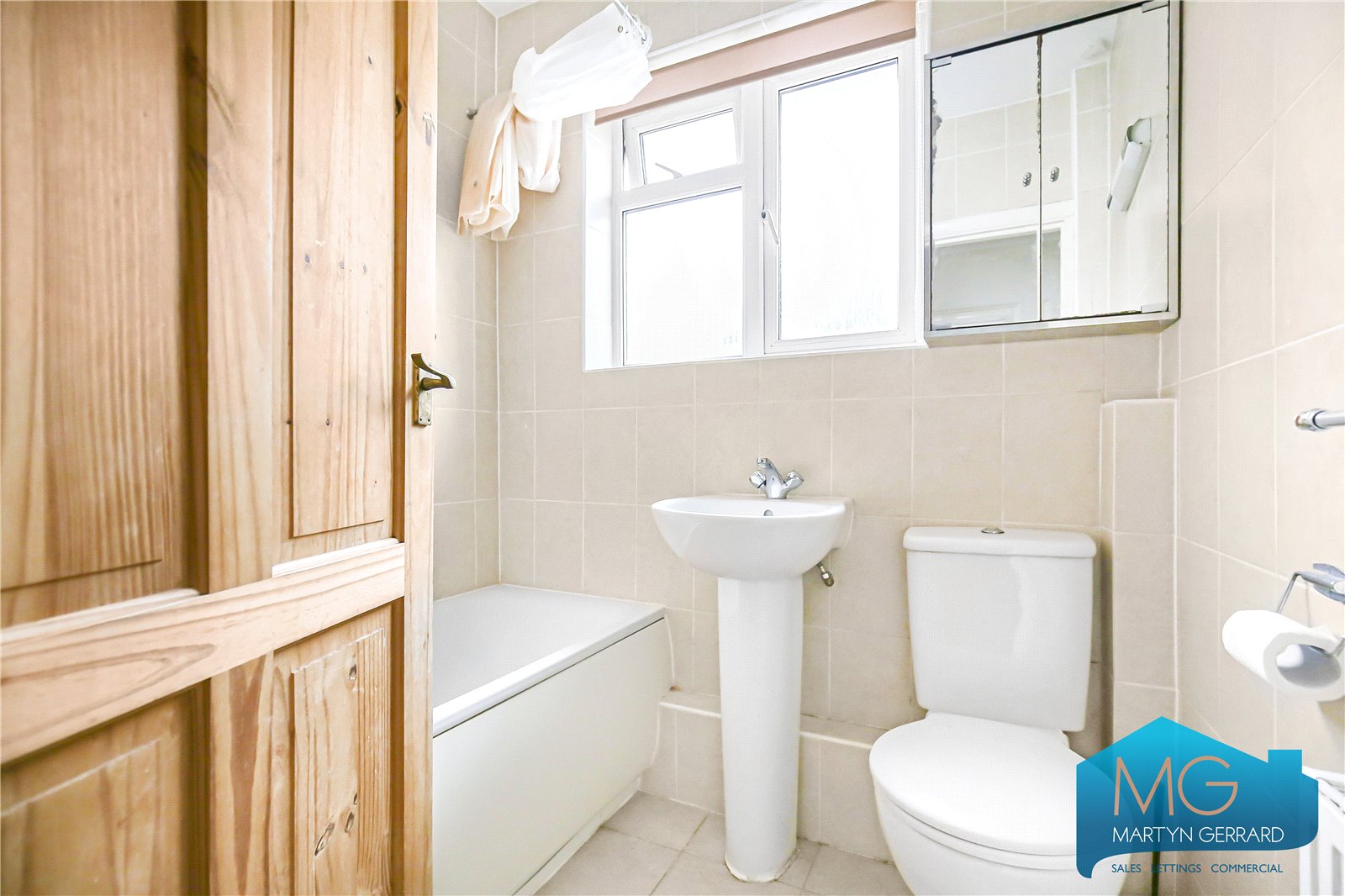 2 bedroom Maisonette for sale - Martyn Gerrard