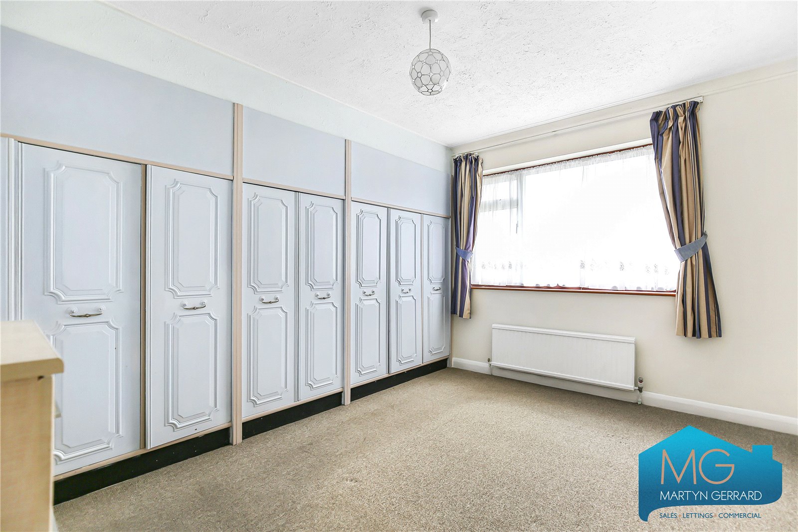 2 bedroom Maisonette for sale - Martyn Gerrard