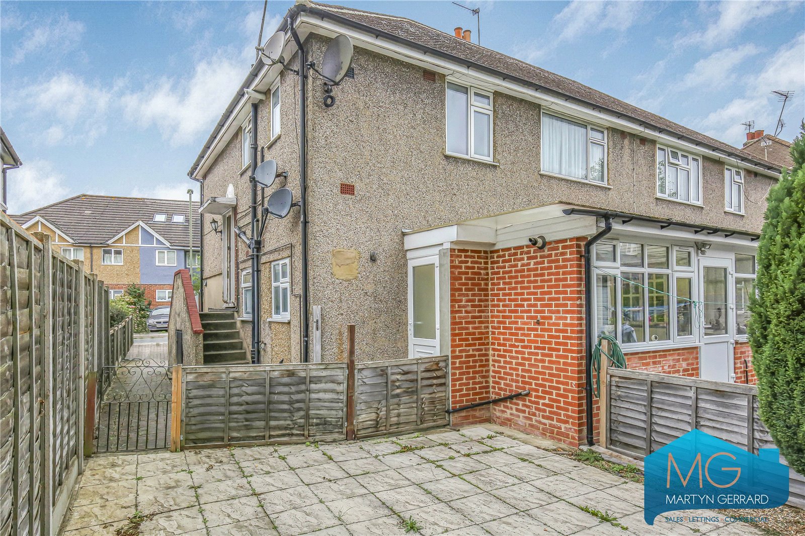2 bedroom Maisonette for sale - Martyn Gerrard