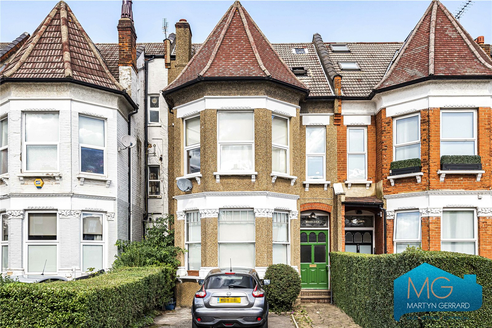 2 bedroom Apartment for sale - Martyn Gerrard