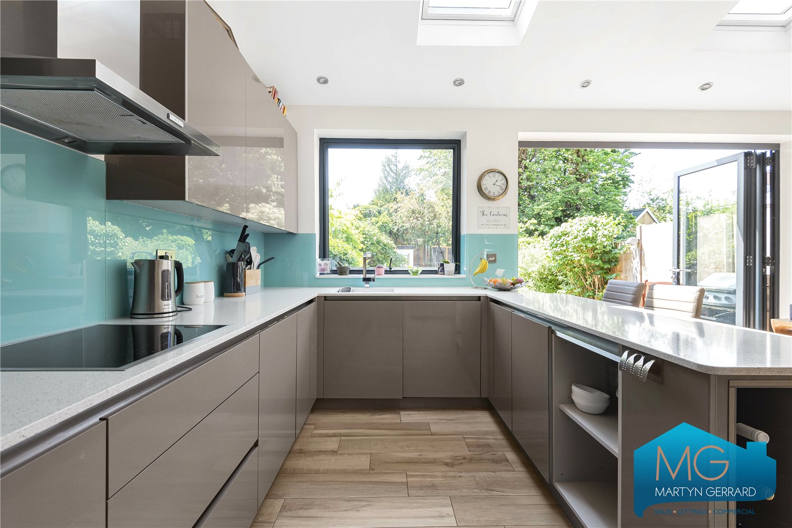 4 bedroom Semi-Detached House for sale - Martyn Gerrard
