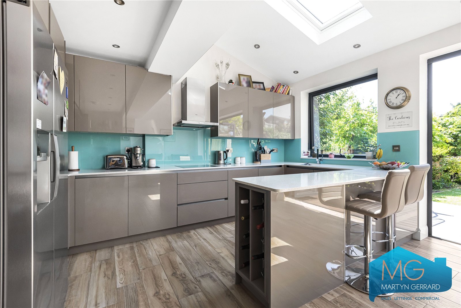 Ashurst Road, North Finchley, London, N12+ - Martyn Gerrard