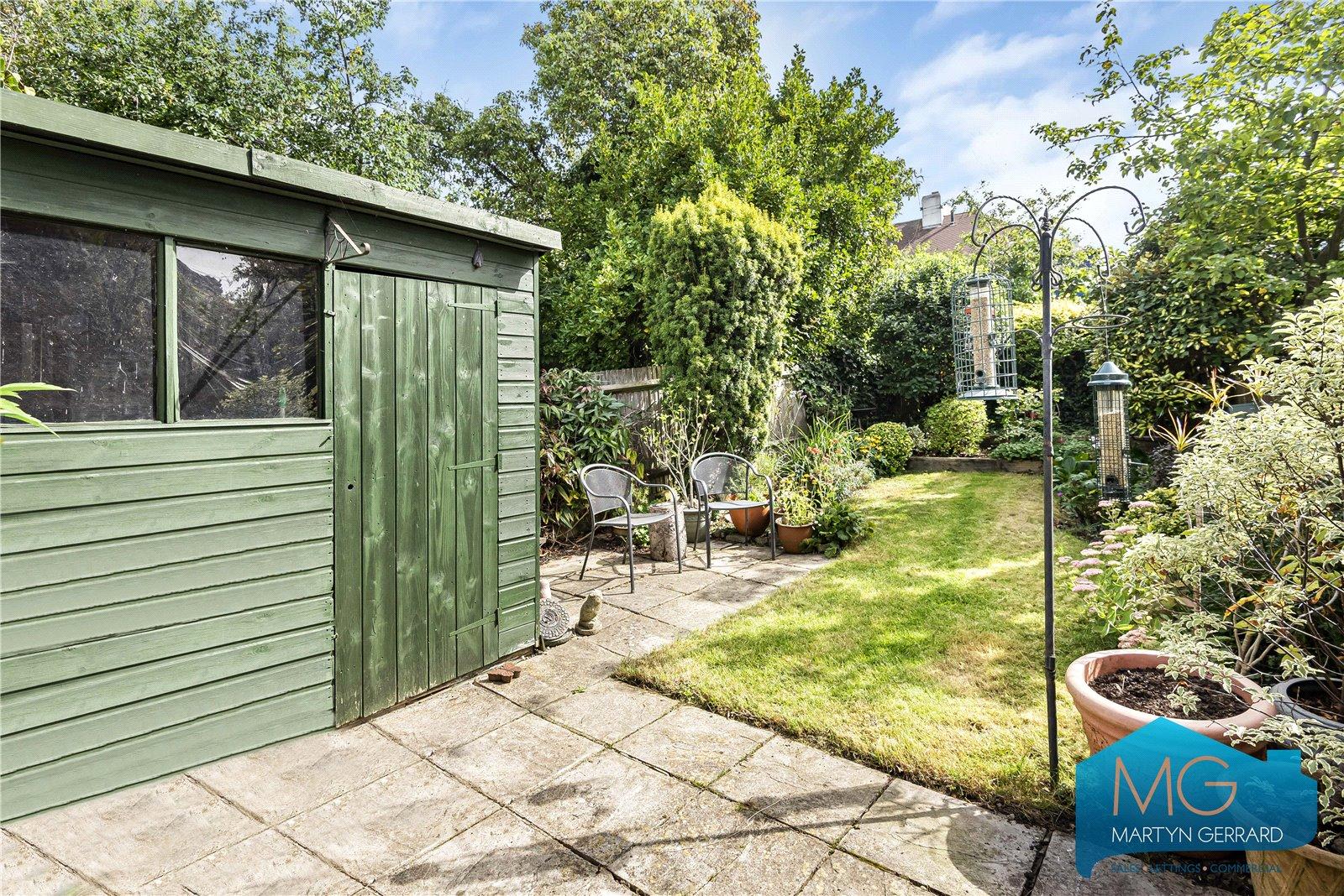 2 bedroom Apartment for sale - Martyn Gerrard