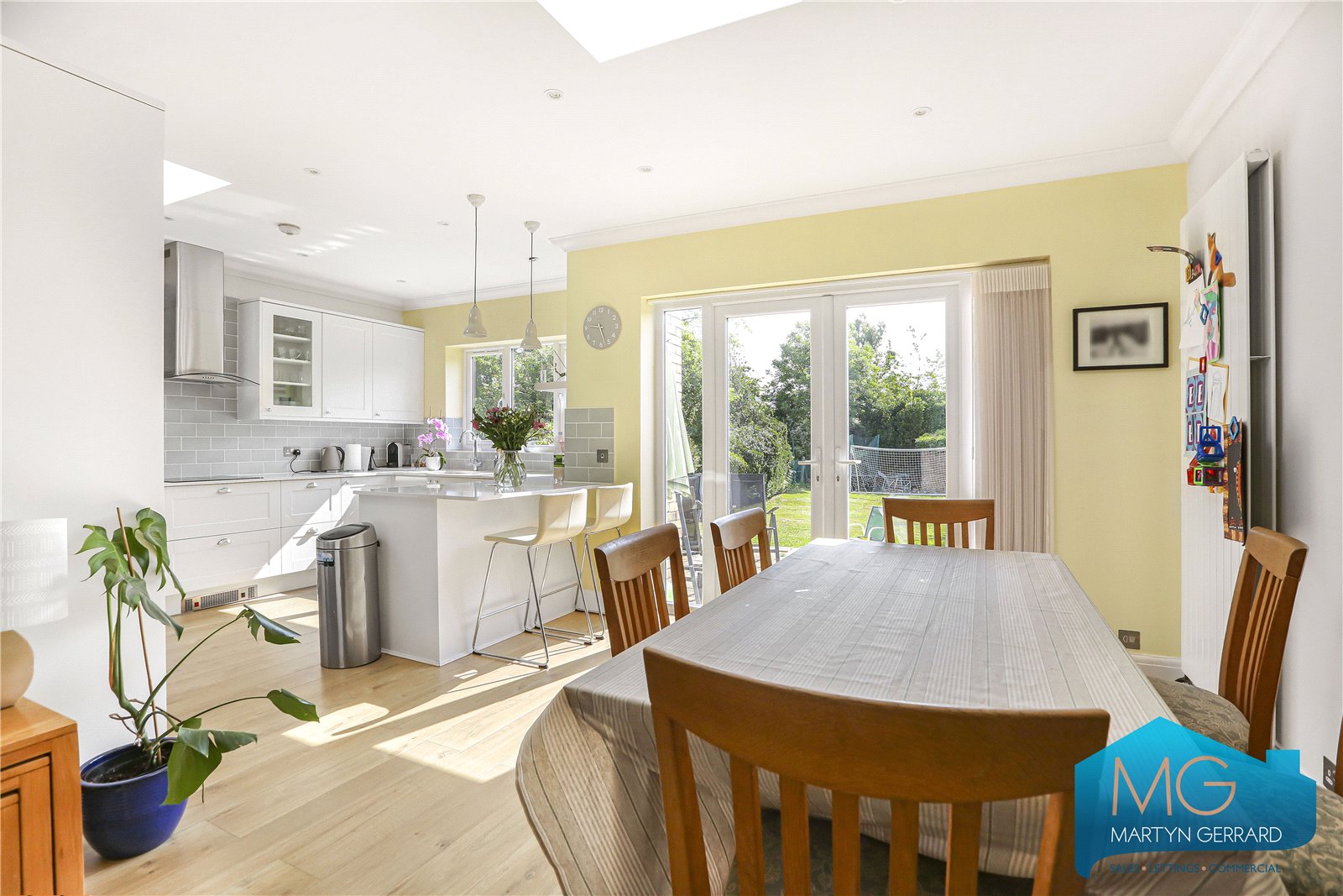 3 bedroom Semi-Detached House for sale - Martyn Gerrard