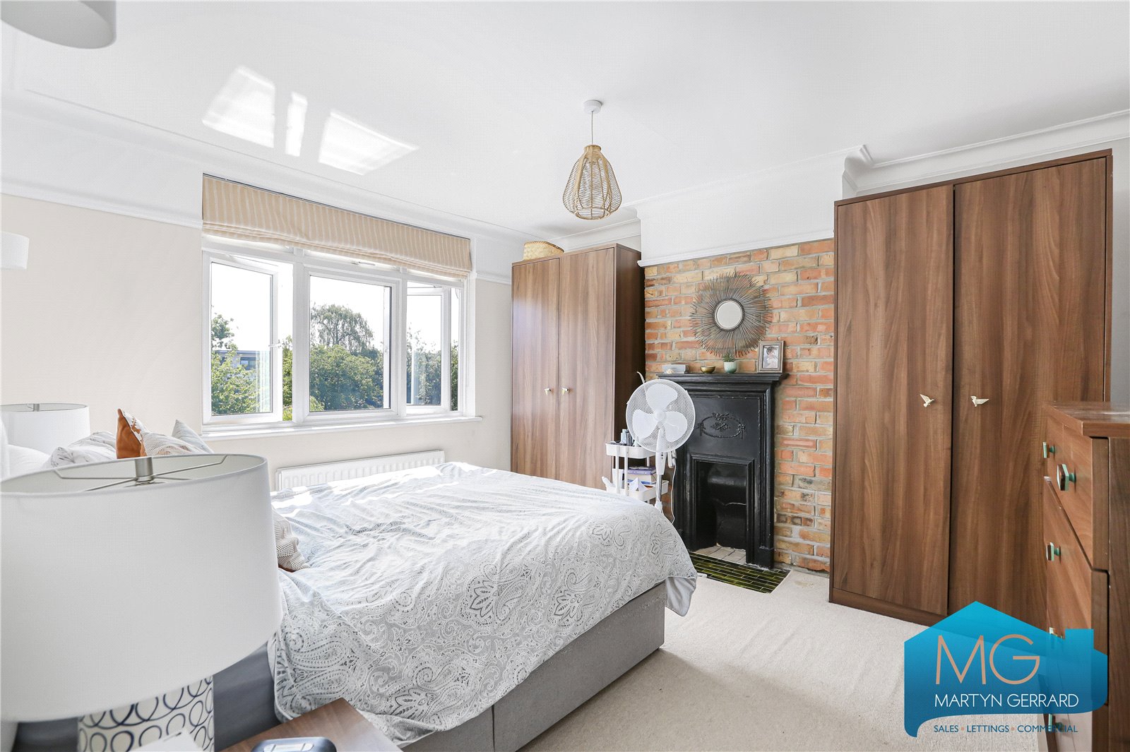 3 bedroom Semi-Detached House for sale - Martyn Gerrard