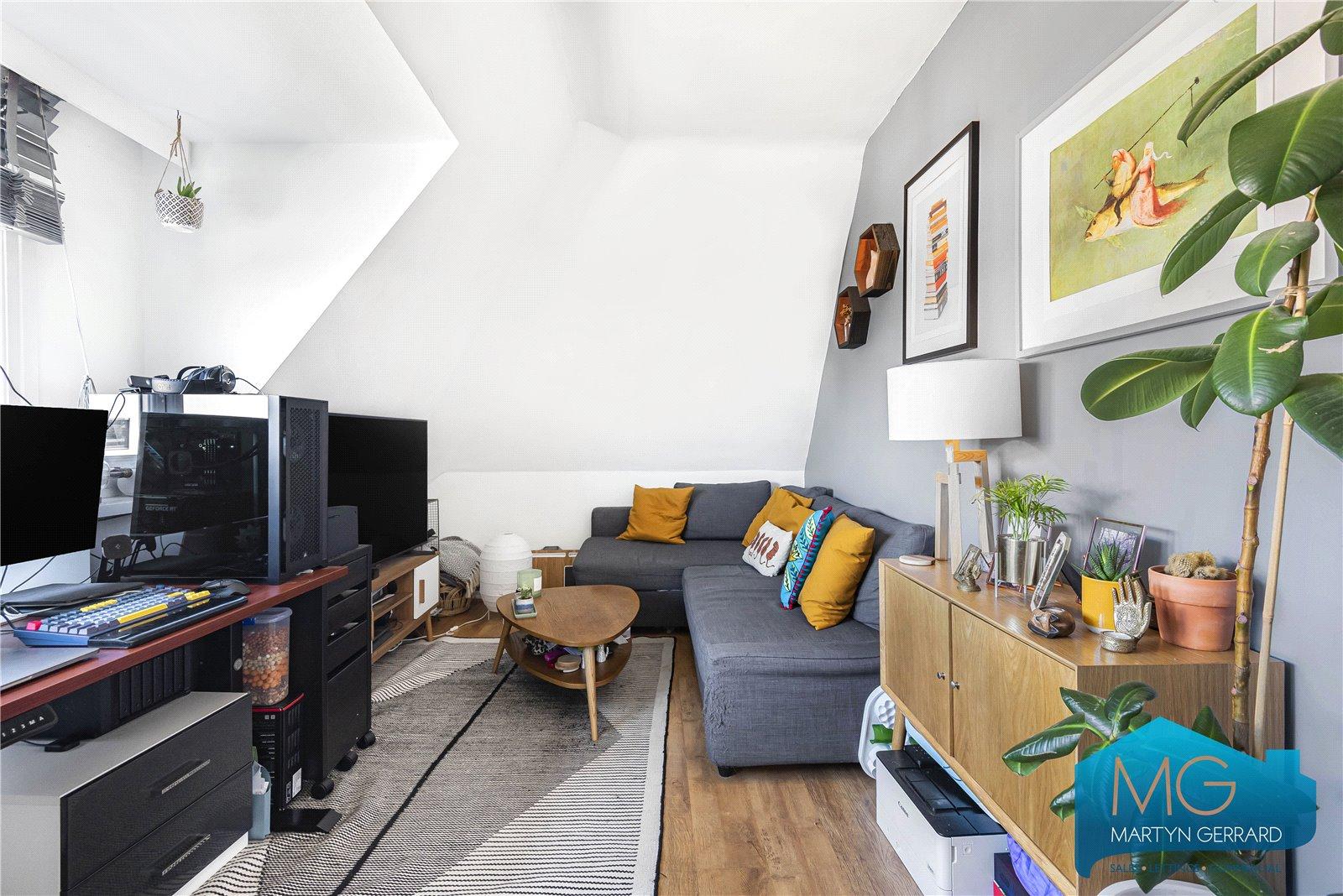 1 bedroom Apartment for sale - Martyn Gerrard