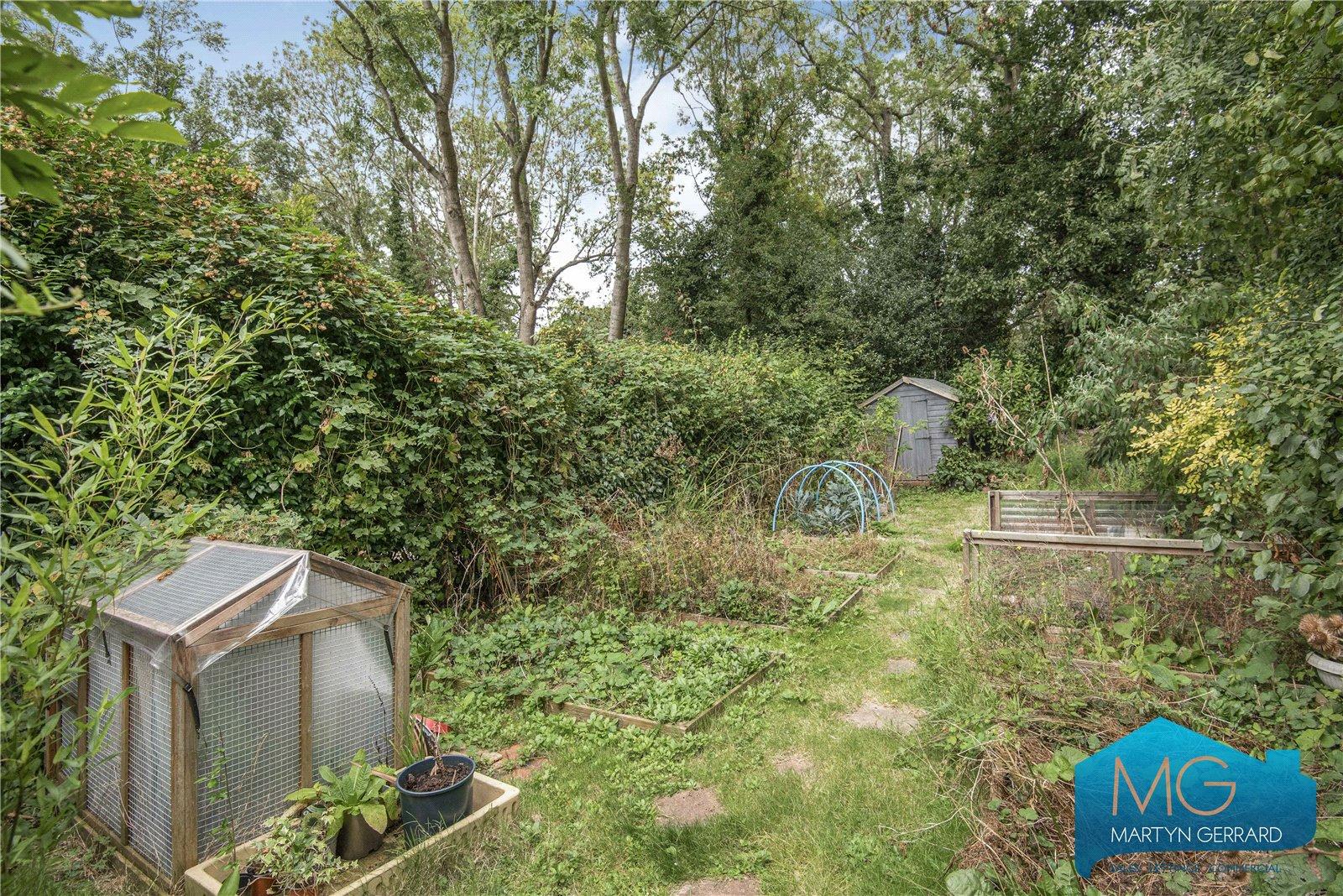 4 bedroom Semi-Detached House for sale - Martyn Gerrard