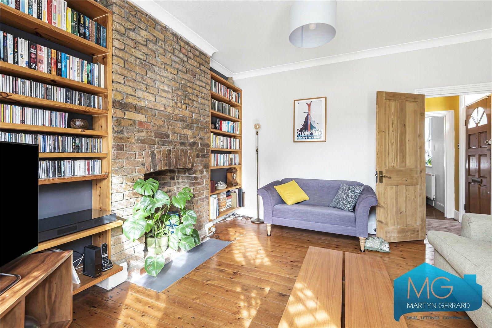 4 bedroom Semi-Detached House for sale - Martyn Gerrard