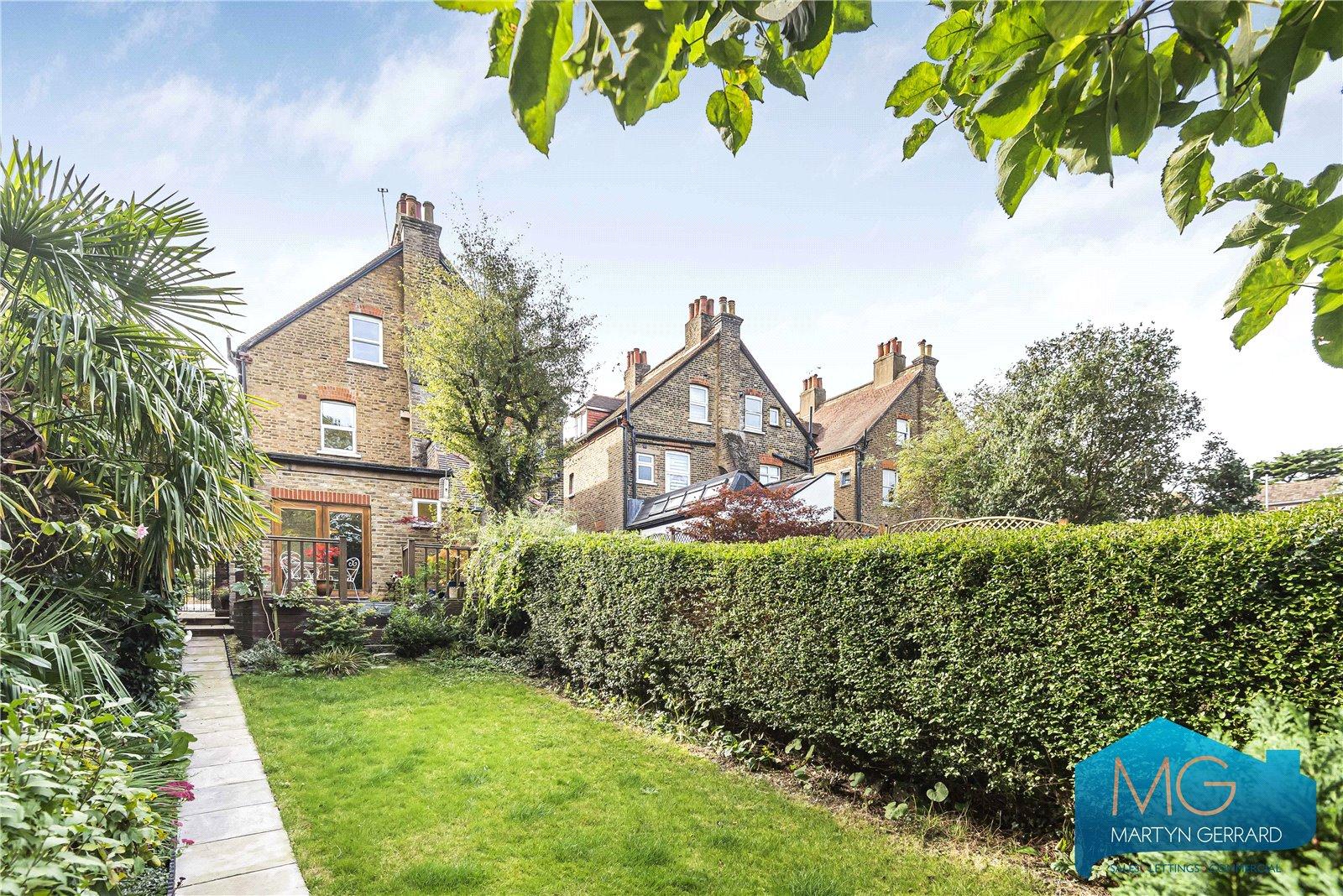 4 bedroom Semi-Detached House for sale - Martyn Gerrard