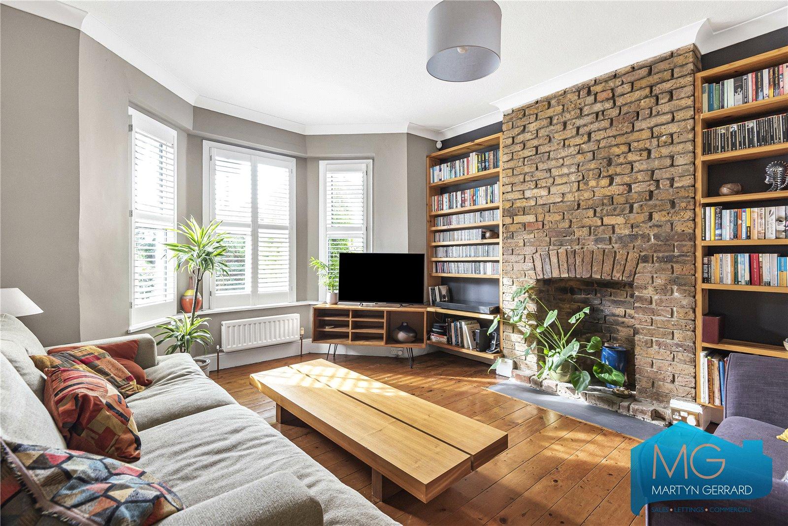 4 bedroom Semi-Detached House for sale - Martyn Gerrard