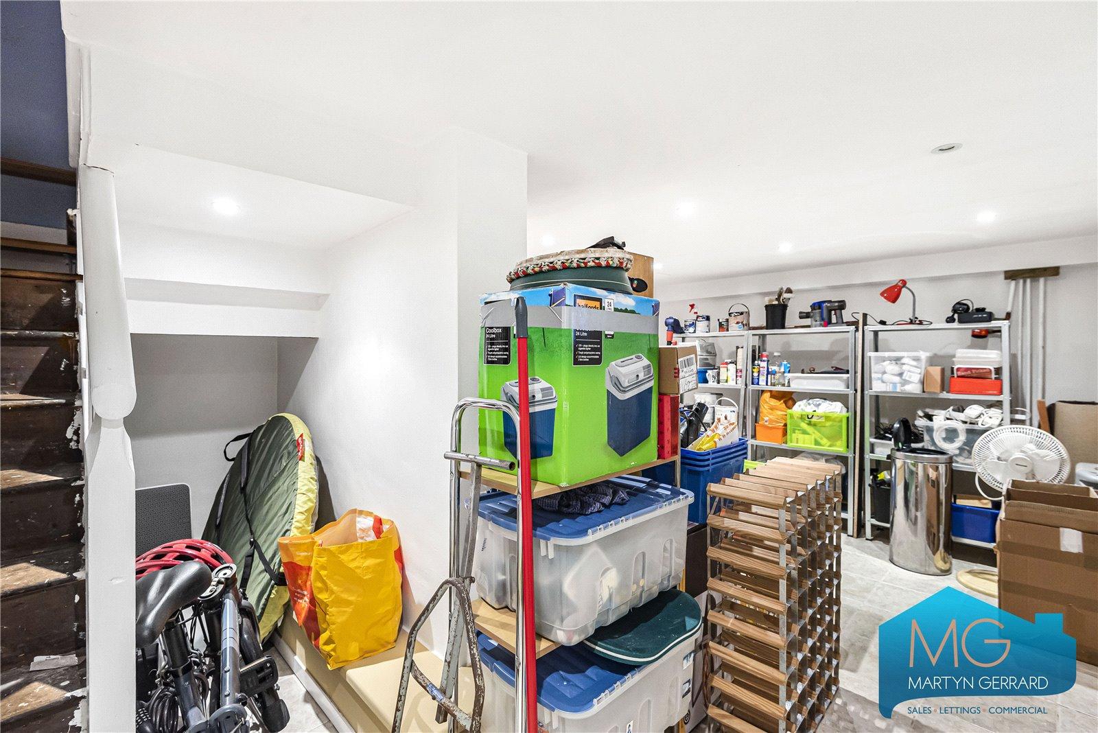 4 bedroom Semi-Detached House for sale - Martyn Gerrard