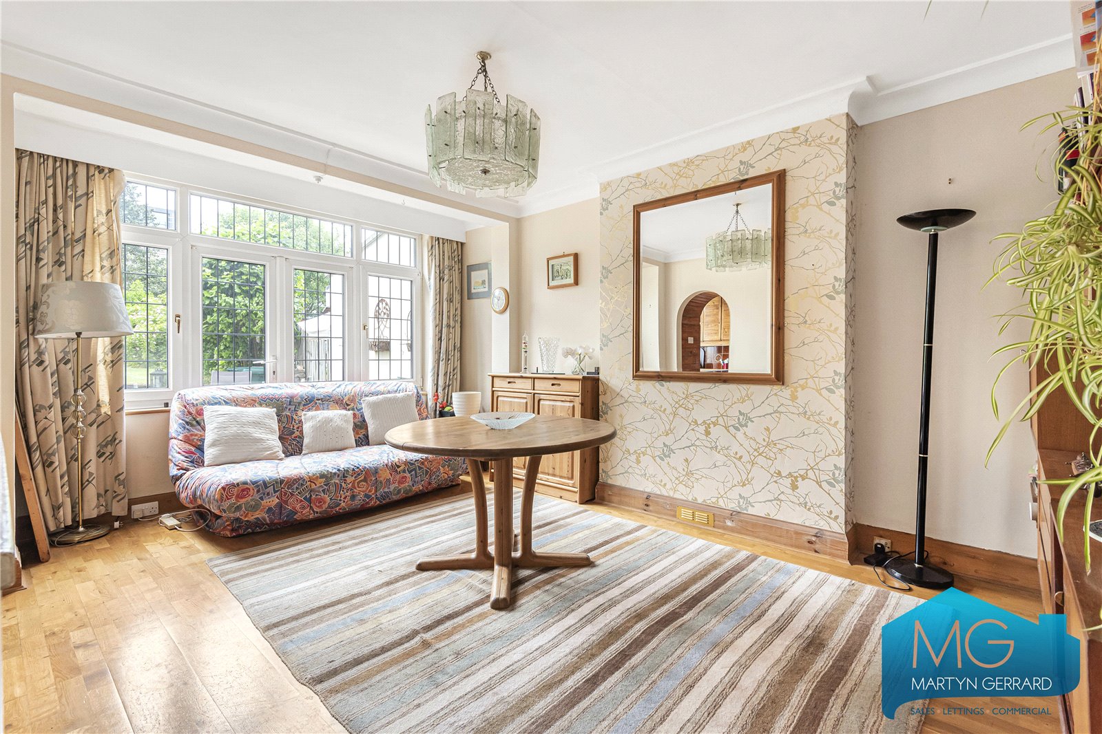 Ravensdale Avenue, North Finchley, N12+ - Martyn Gerrard