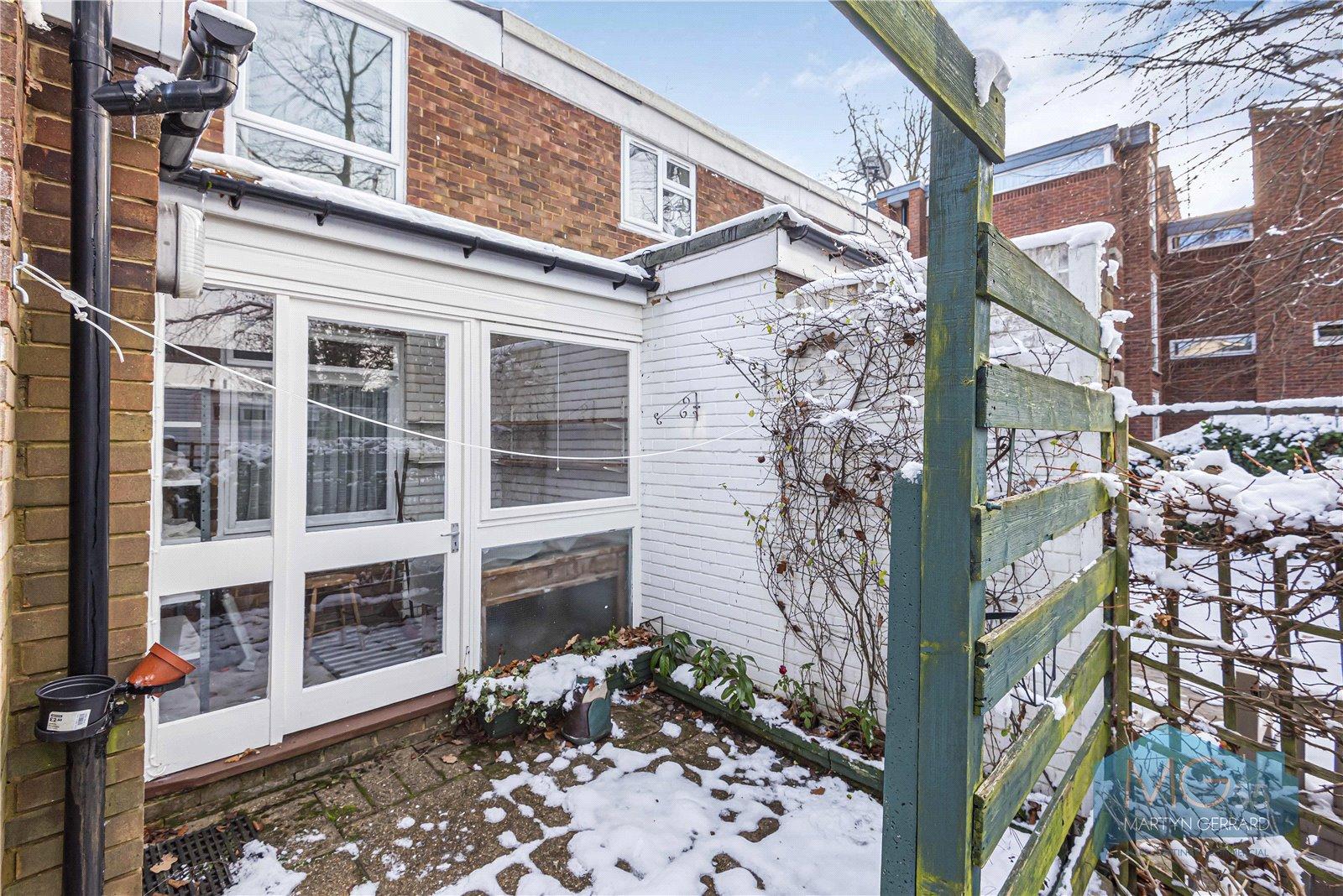 2 bedroom Terraced House for sale - Martyn Gerrard