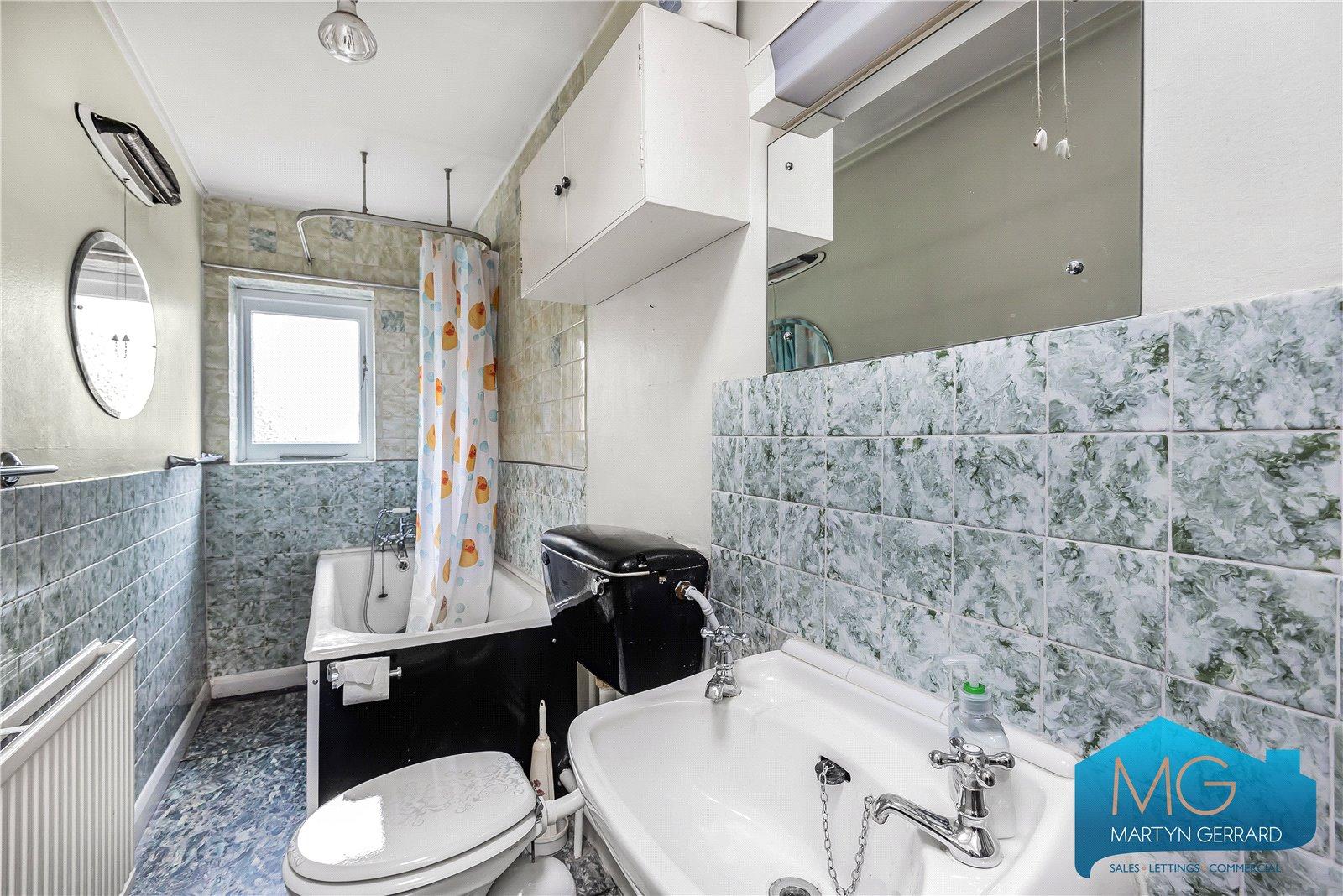 3 bedroom Semi-Detached House for sale - Martyn Gerrard