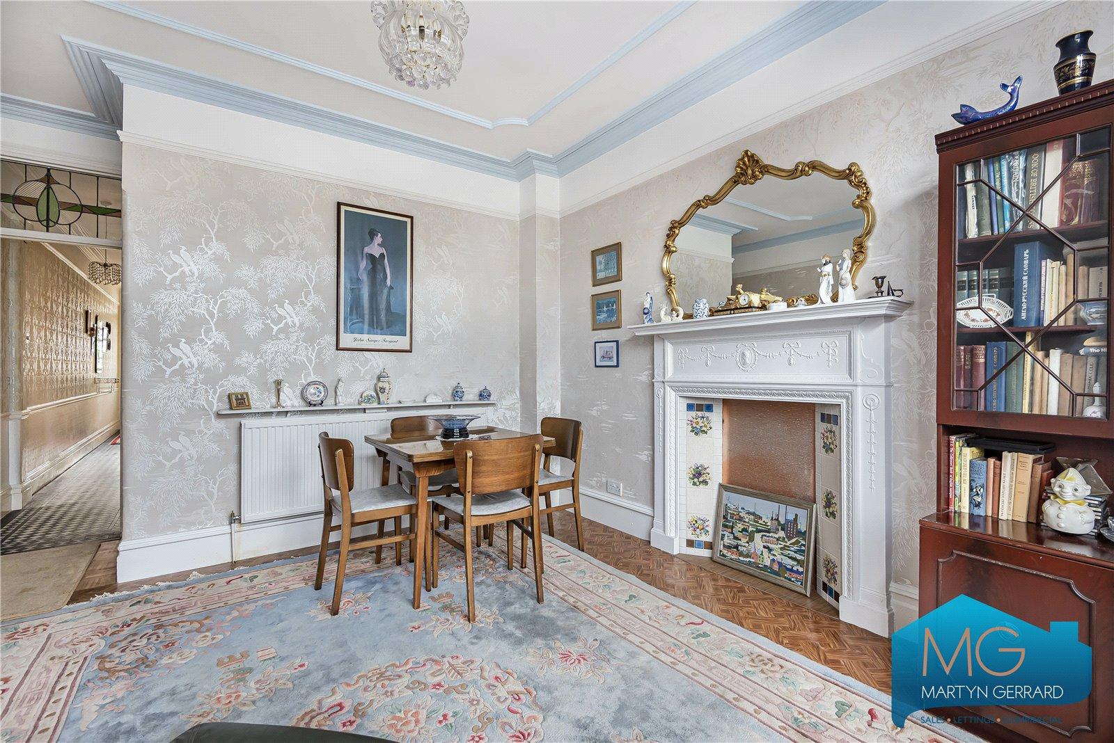 3 bedroom Semi-Detached House for sale - Martyn Gerrard