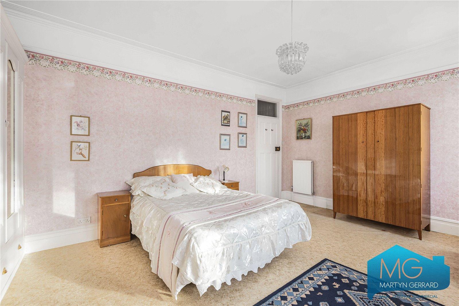 3 bedroom Semi-Detached House for sale - Martyn Gerrard