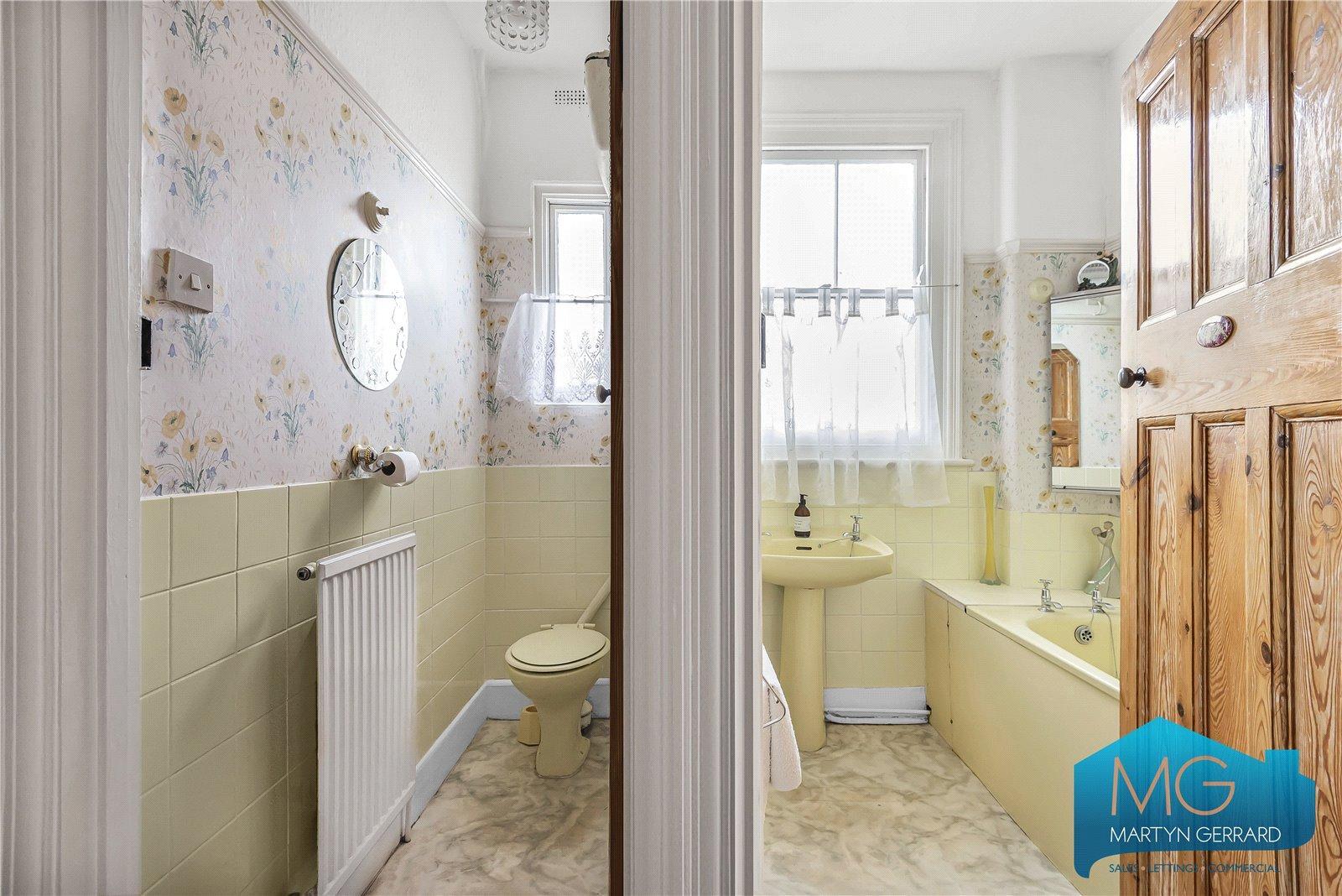 3 bedroom Semi-Detached House for sale - Martyn Gerrard