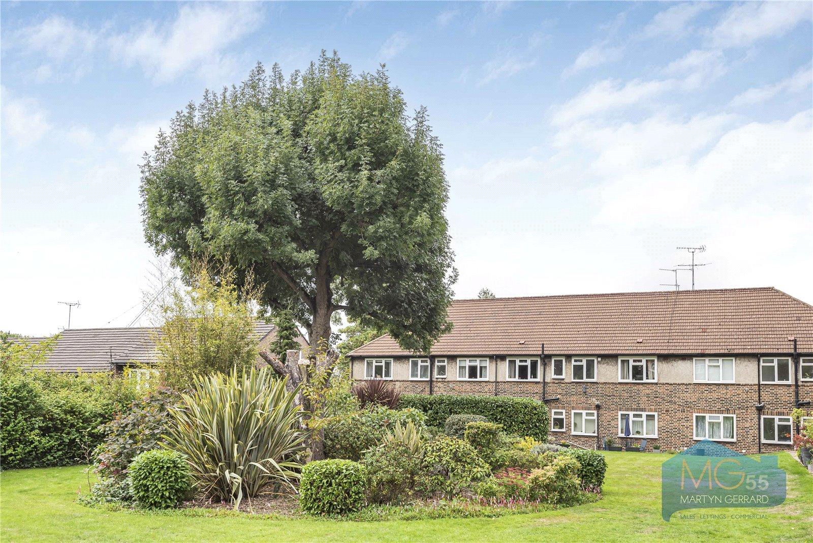 2 bedroom Apartment for sale - Martyn Gerrard