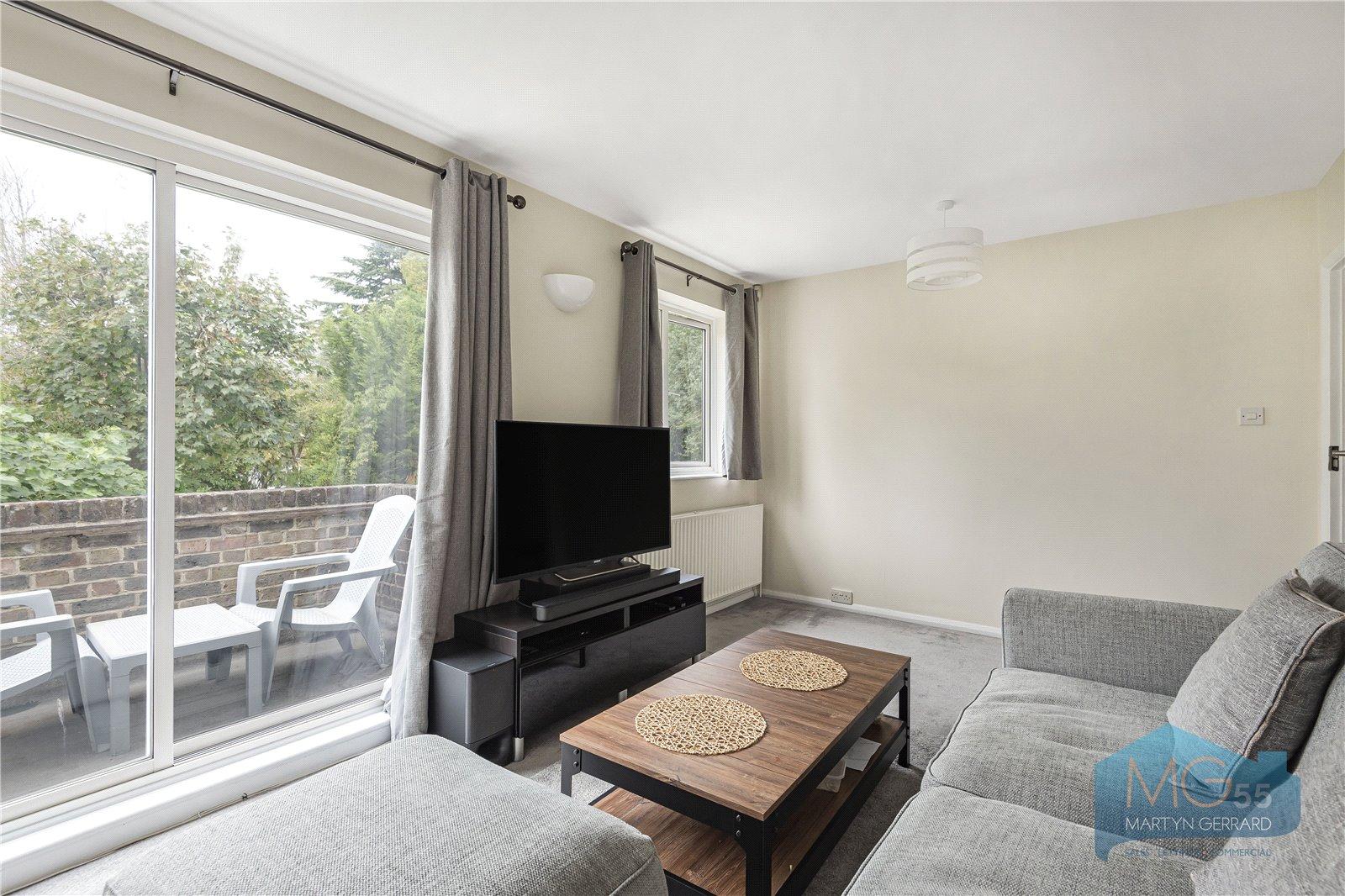 2 bedroom Apartment for sale - Martyn Gerrard
