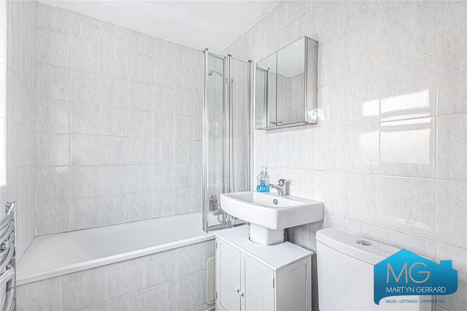 1 bedroom Ground Floor Flat for sale - Martyn Gerrard
