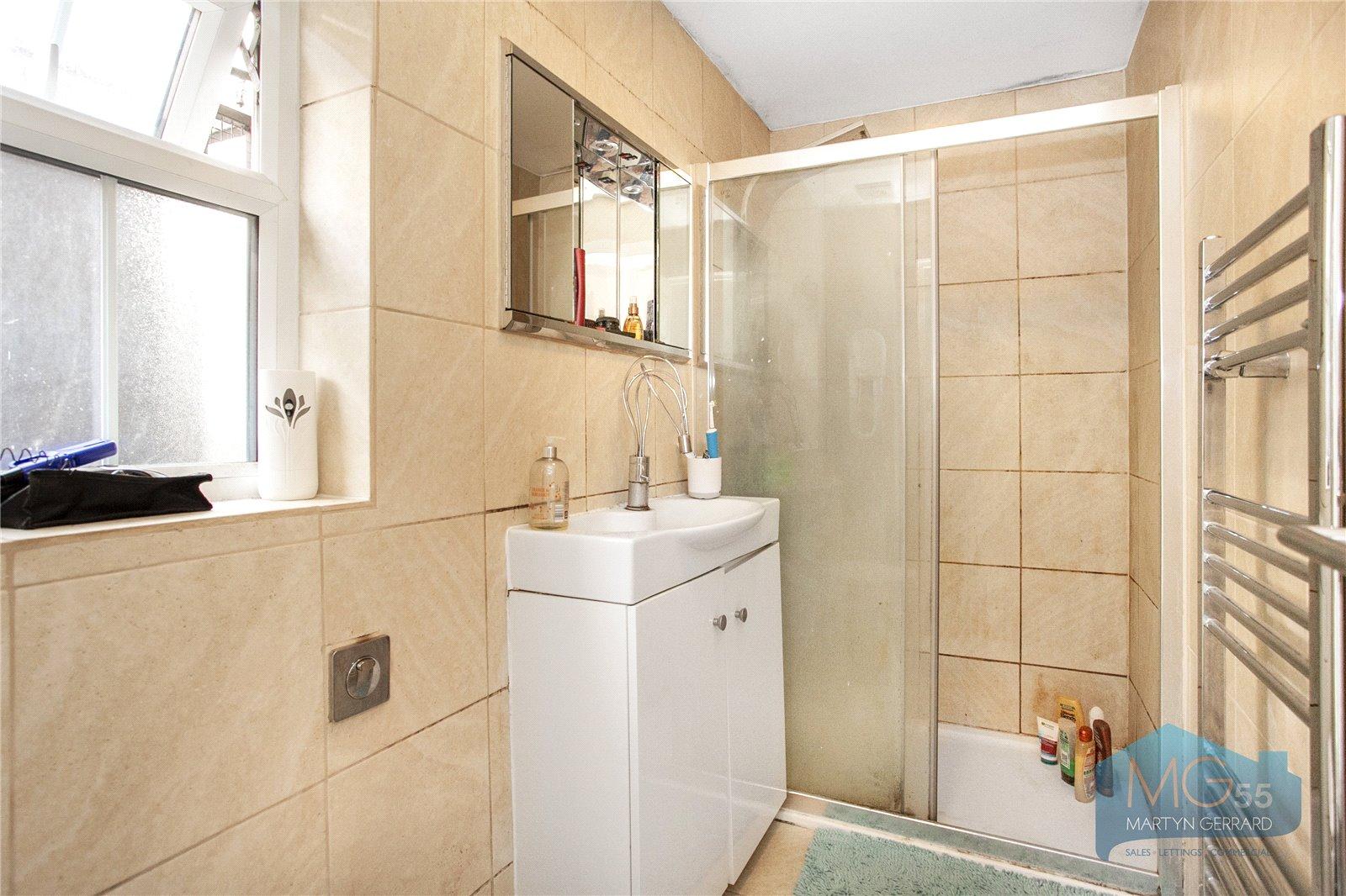 1 bedroom Ground Floor Flat for sale - Martyn Gerrard