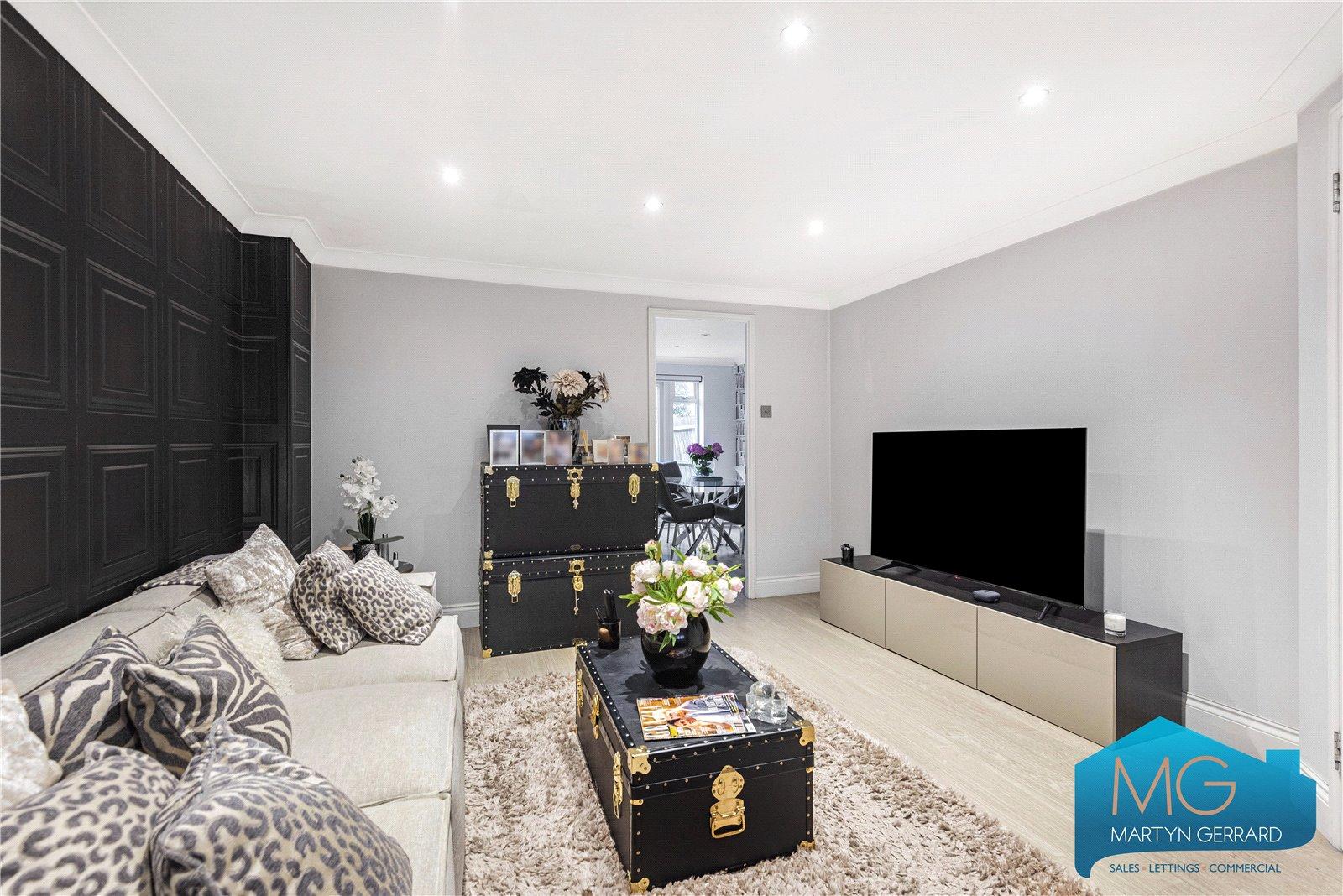 3 bedroom Link Detached House for sale - Martyn Gerrard