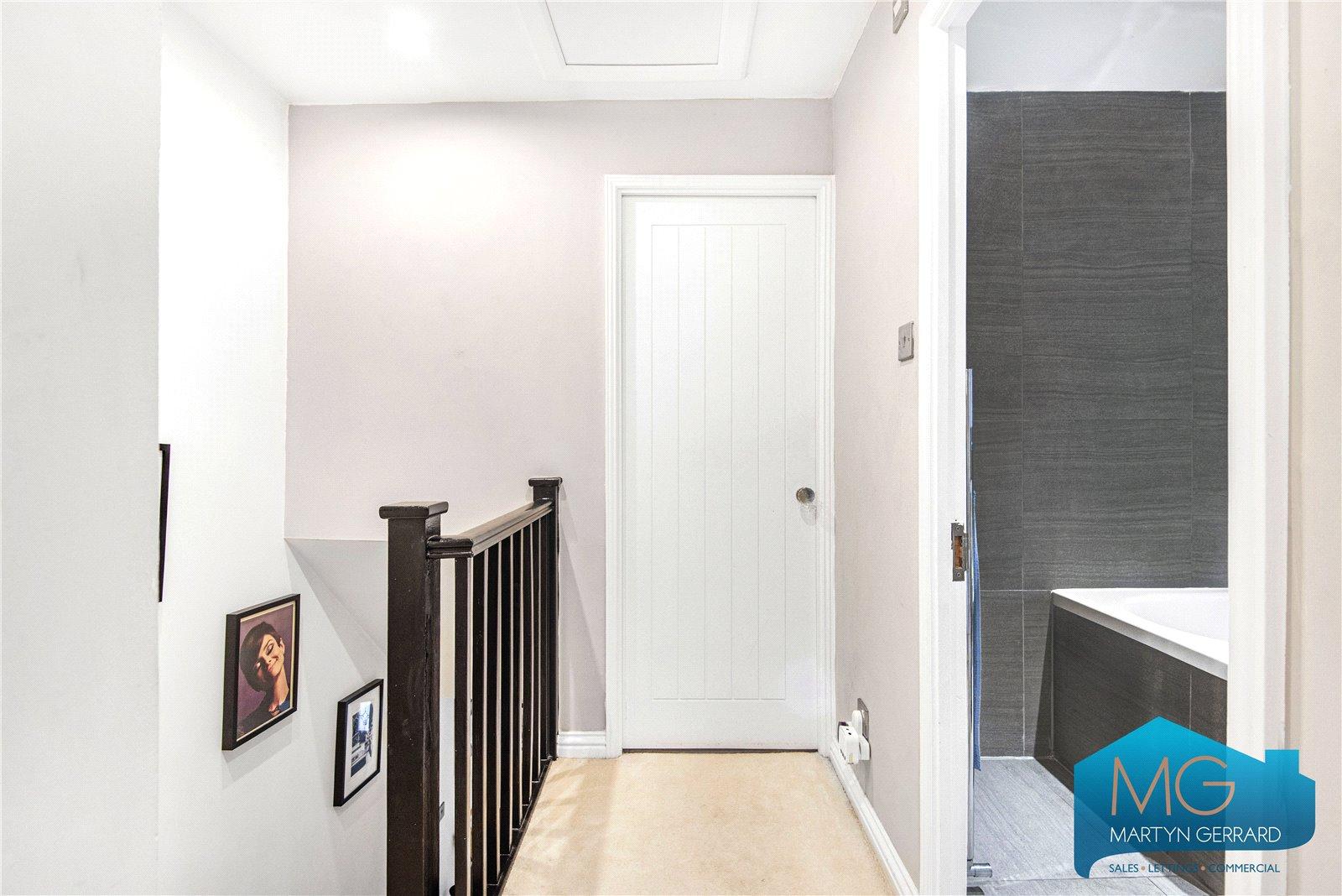 3 bedroom Link Detached House for sale - Martyn Gerrard