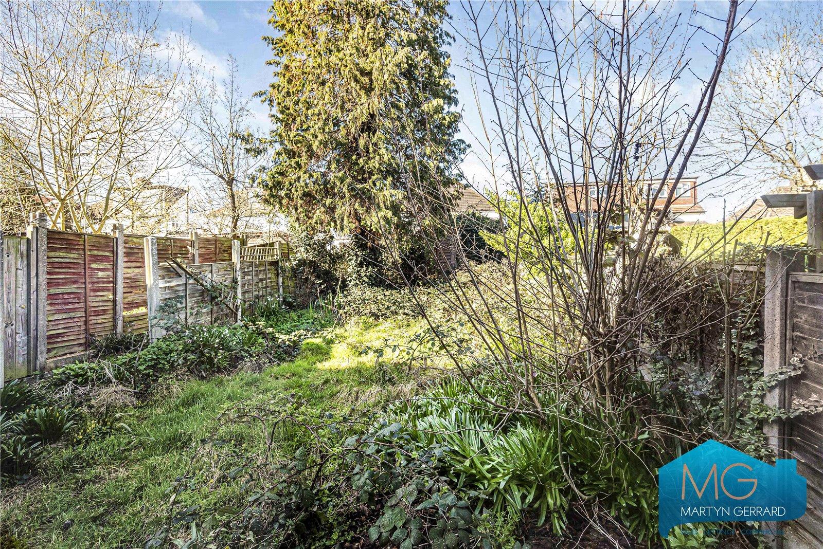 3 bedroom End of Terrace House for sale - Martyn Gerrard