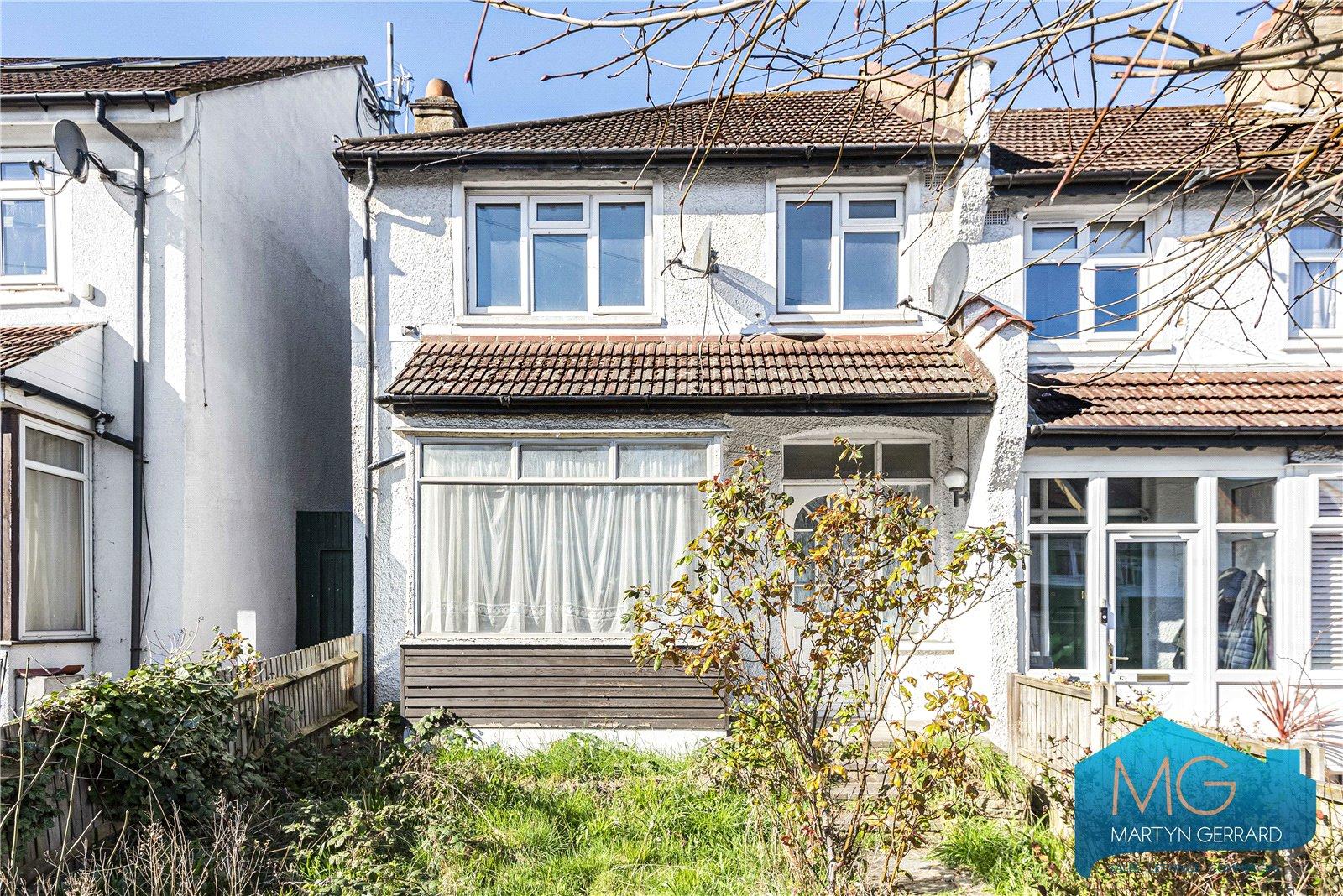3 bedroom End of Terrace House for sale - Martyn Gerrard
