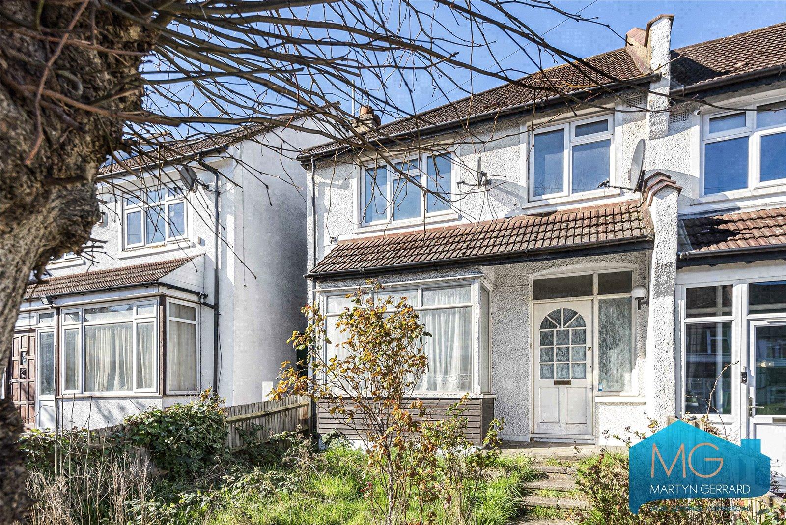 3 bedroom End of Terrace House for sale - Martyn Gerrard