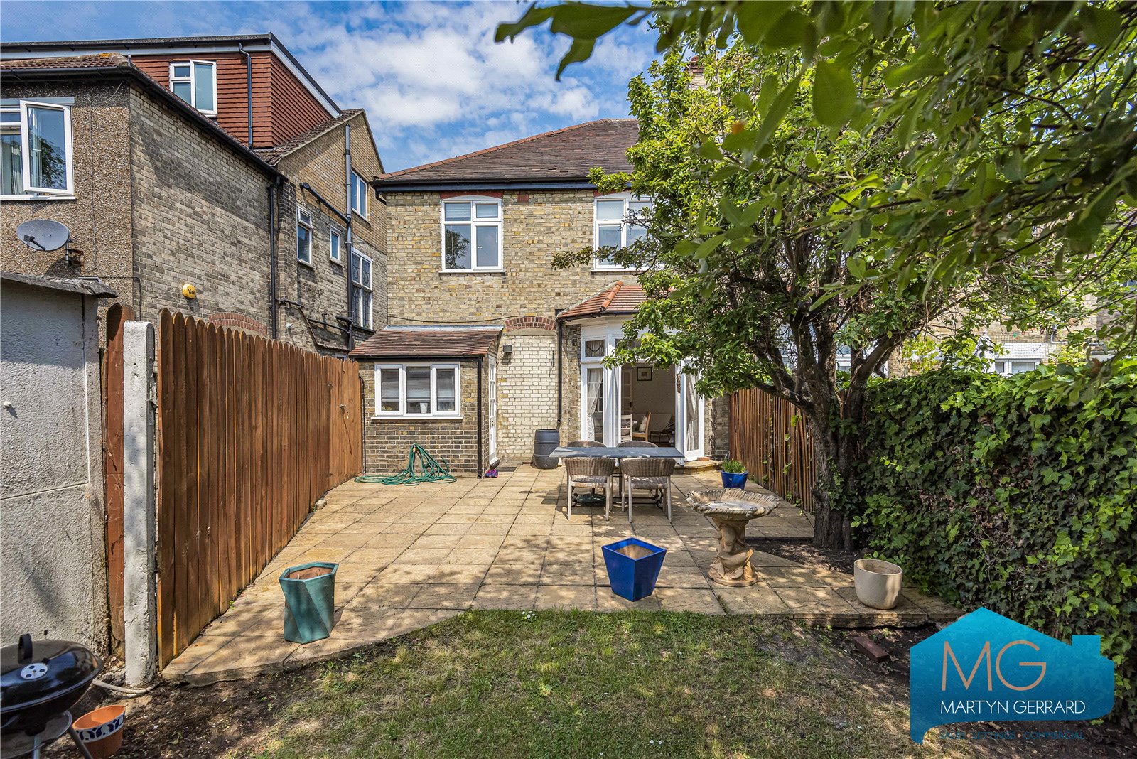 4 bedroom Semi-Detached House for sale - Martyn Gerrard