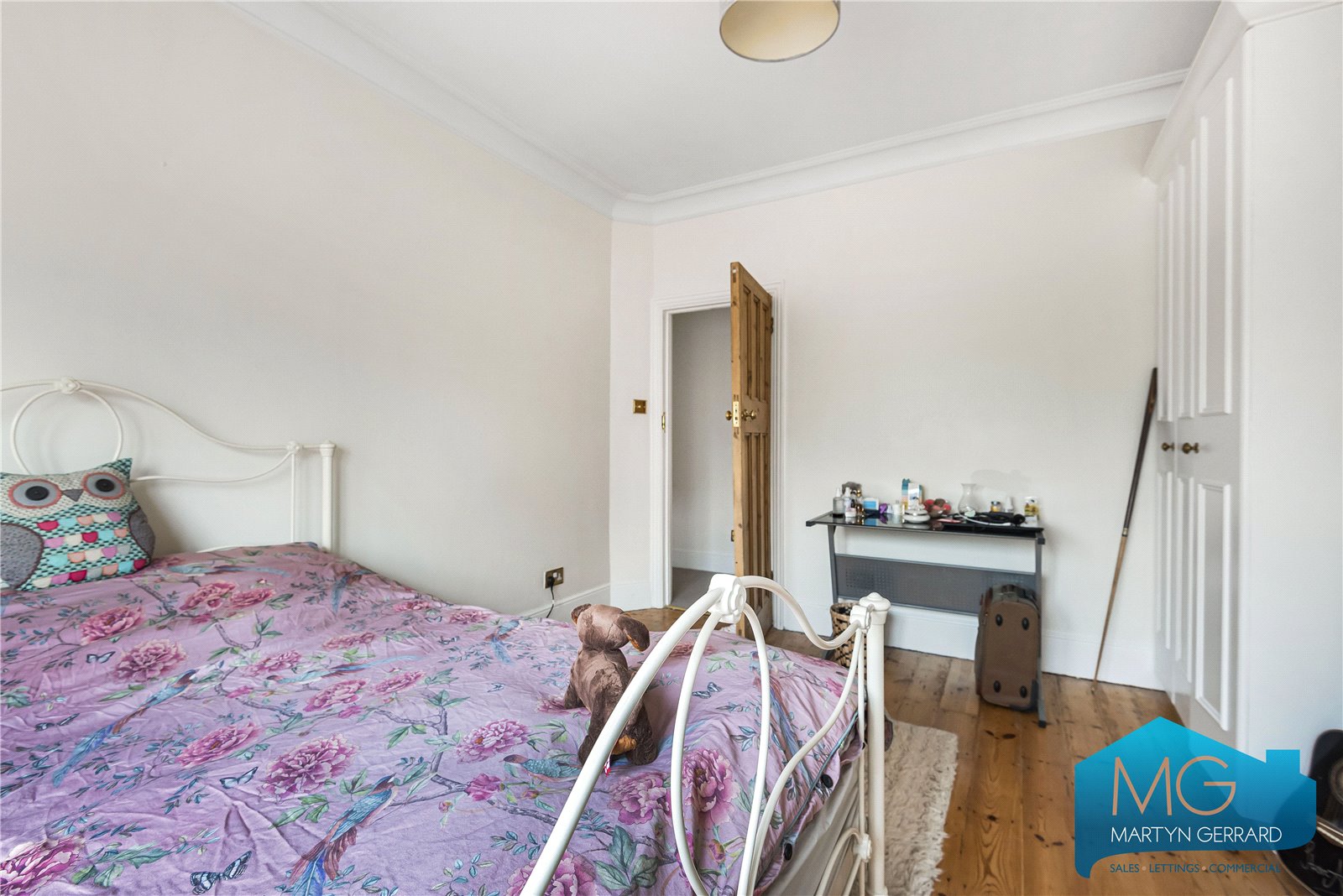 4 bedroom Semi-Detached House for sale - Martyn Gerrard